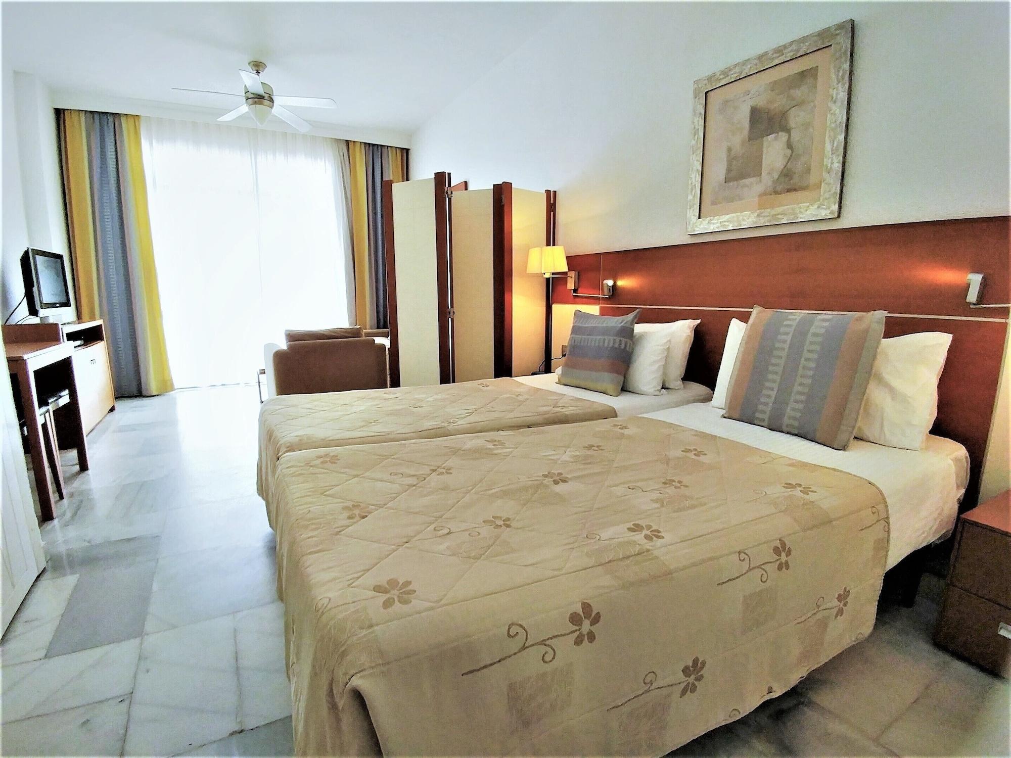 Palm - Excel & Apartahotel 3*