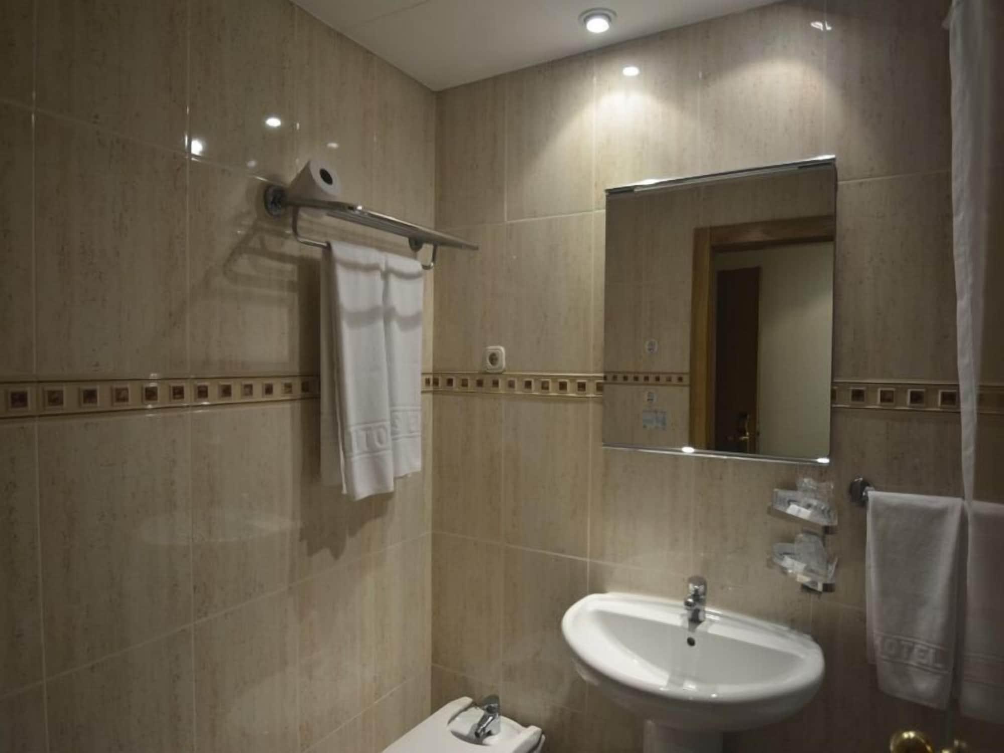 Hotel Casa Emilio 2*