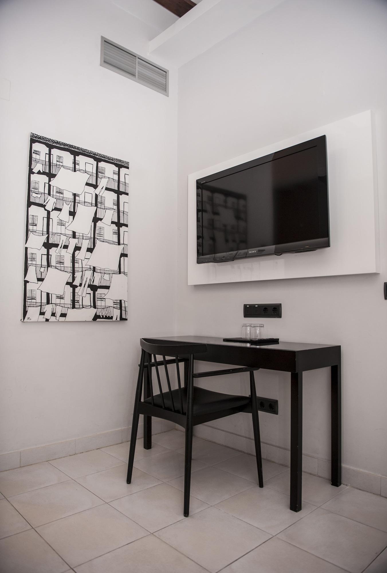 Del Leon De Oro Boutique