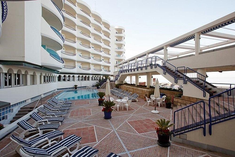 Playa Victoria Hotel