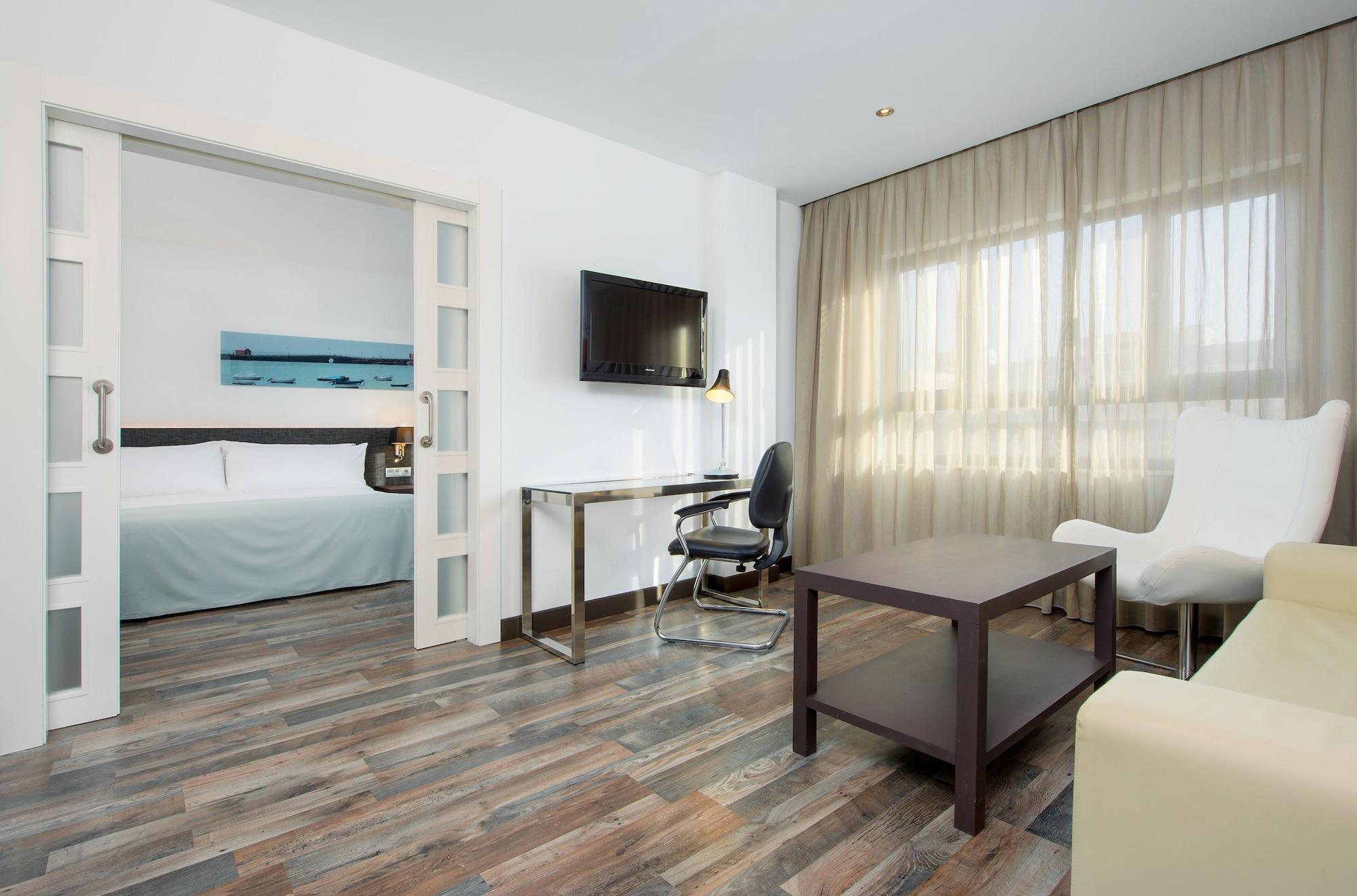 Paseo Del Mar, Affiliated By Meliá 4*