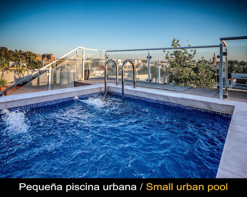 Plaza Santa Lucía Hotel