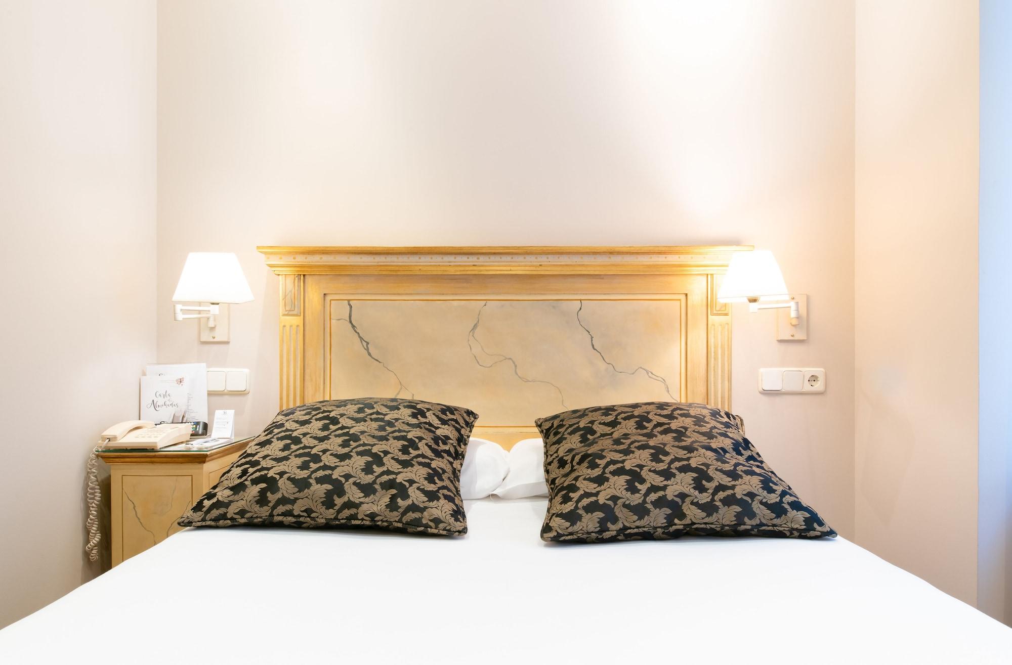 Hotel Soho Boutique 4*