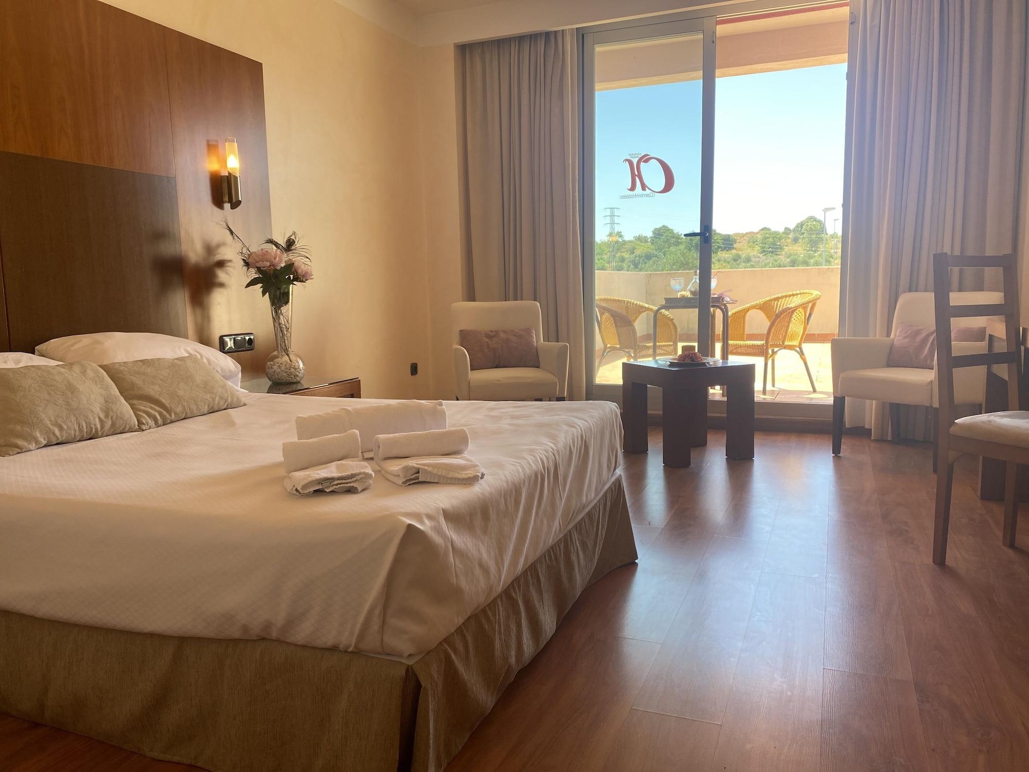 Montera Plaza Hotel Los Barrios