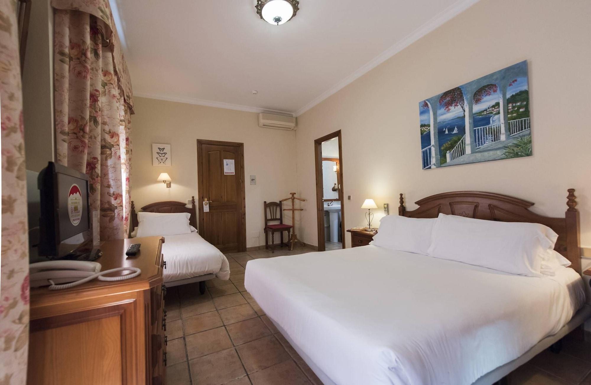 El Mirador 3*