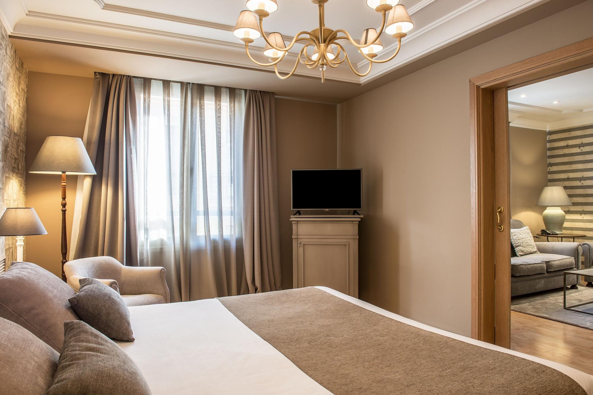 Vincci Lys Hotel