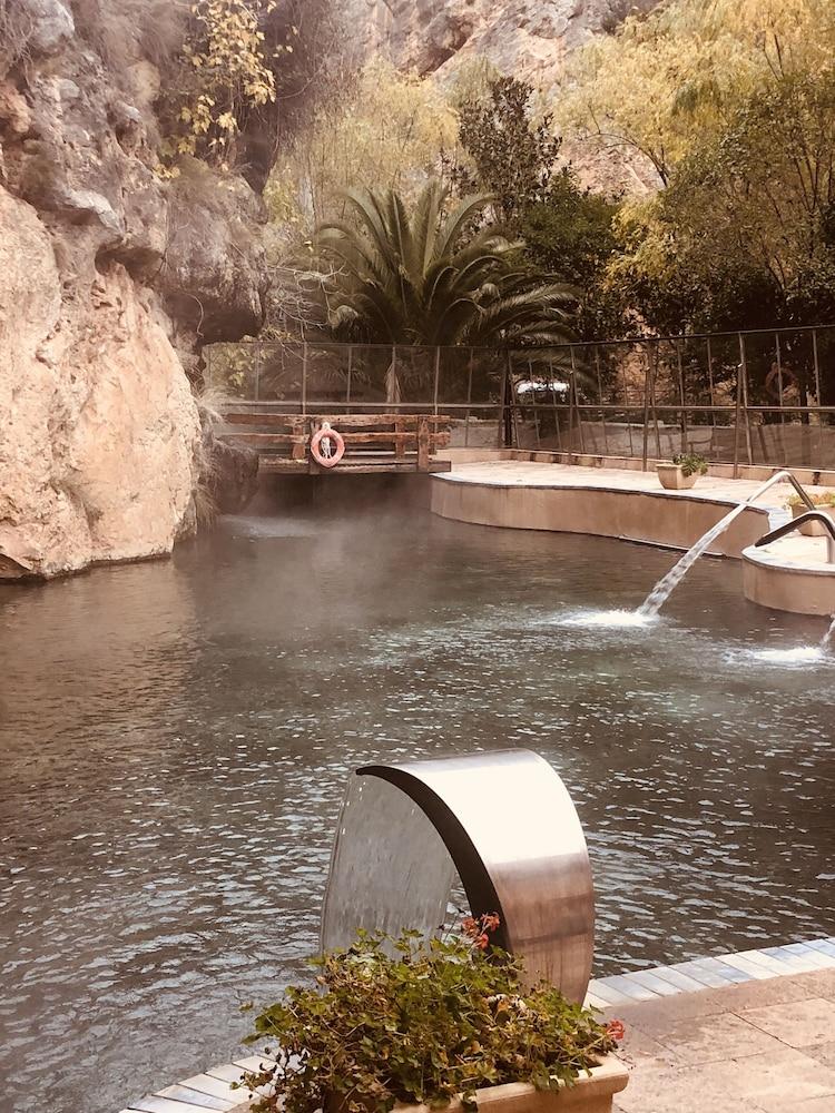 Balneario De La Virgen 3*
