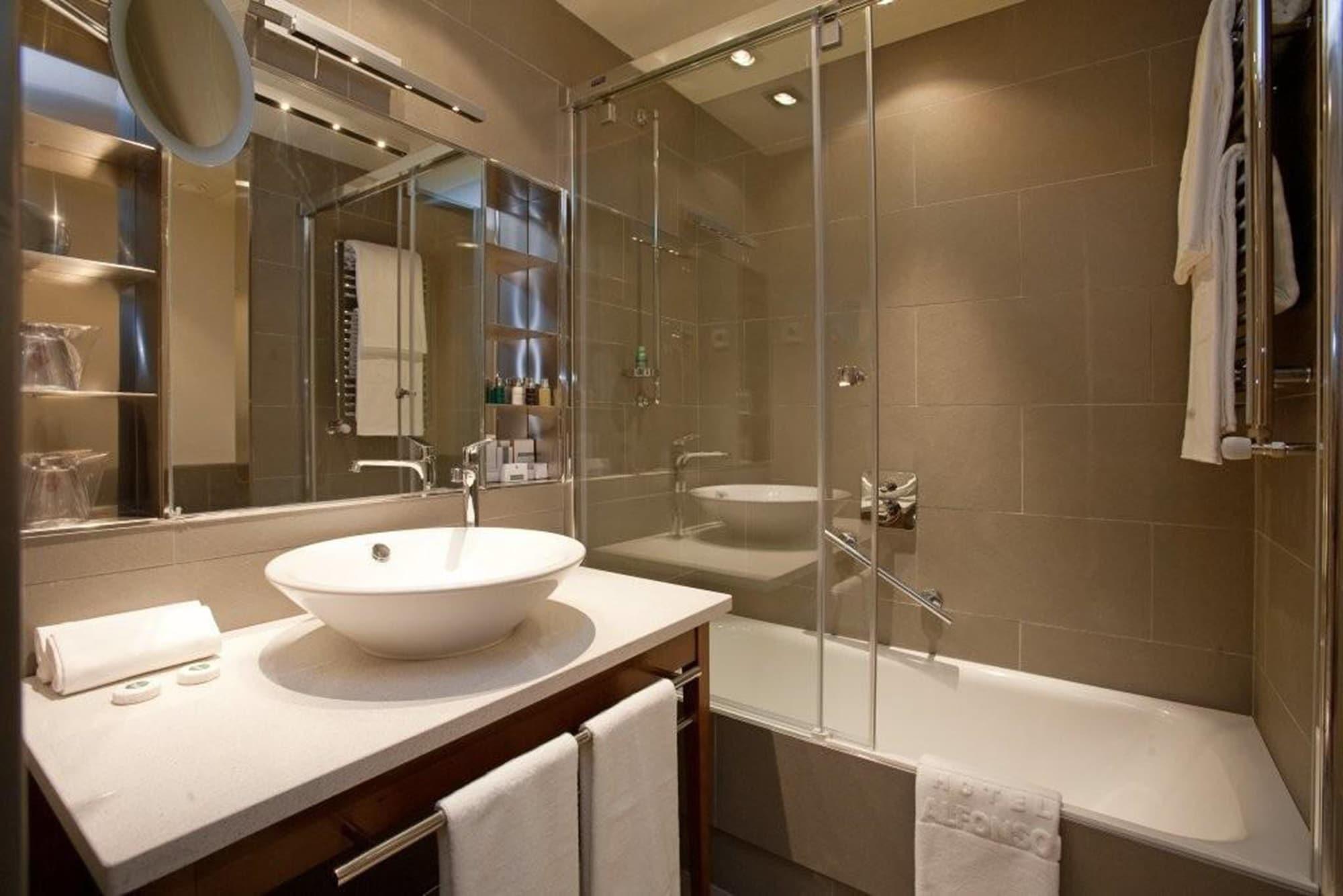 Hotel Alfonso 4*