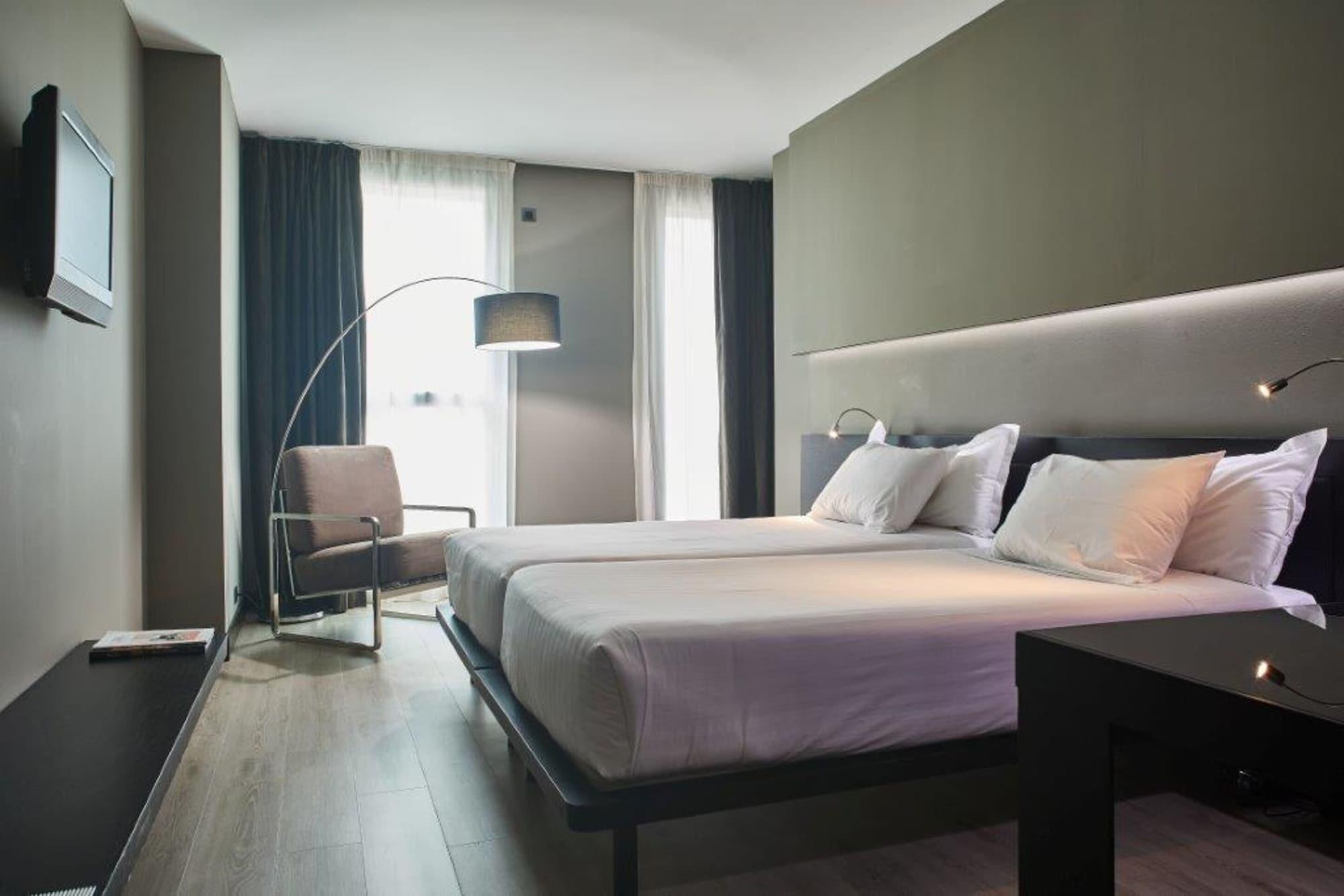 Hotel Silken Gran Teatro 4*