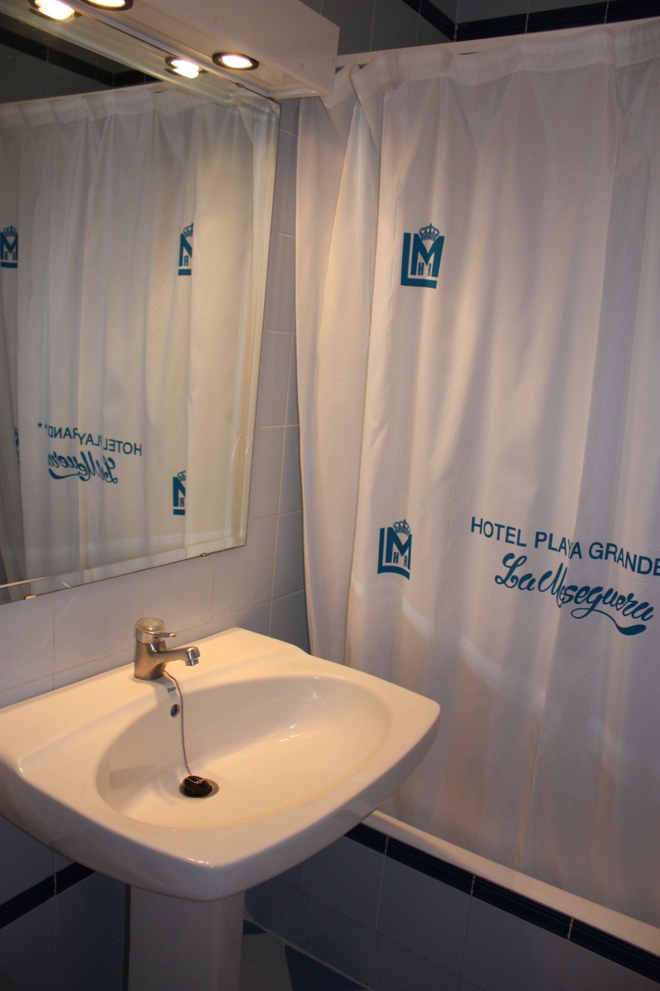 Hotel Playa Grande 3*