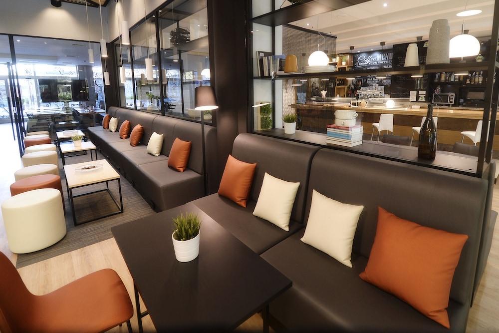 Hotel Silken Juan De Austria
