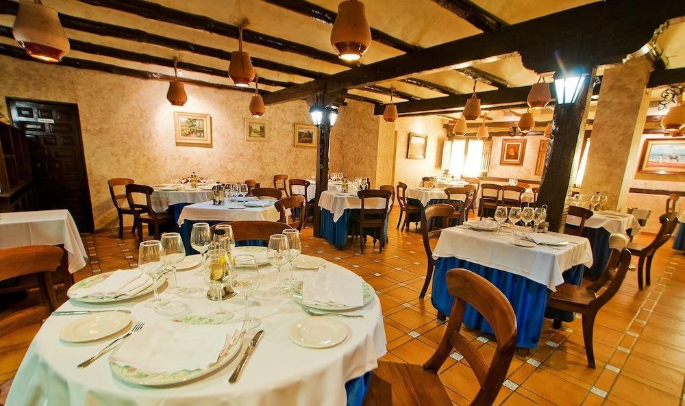 Hotel El águila Utebo