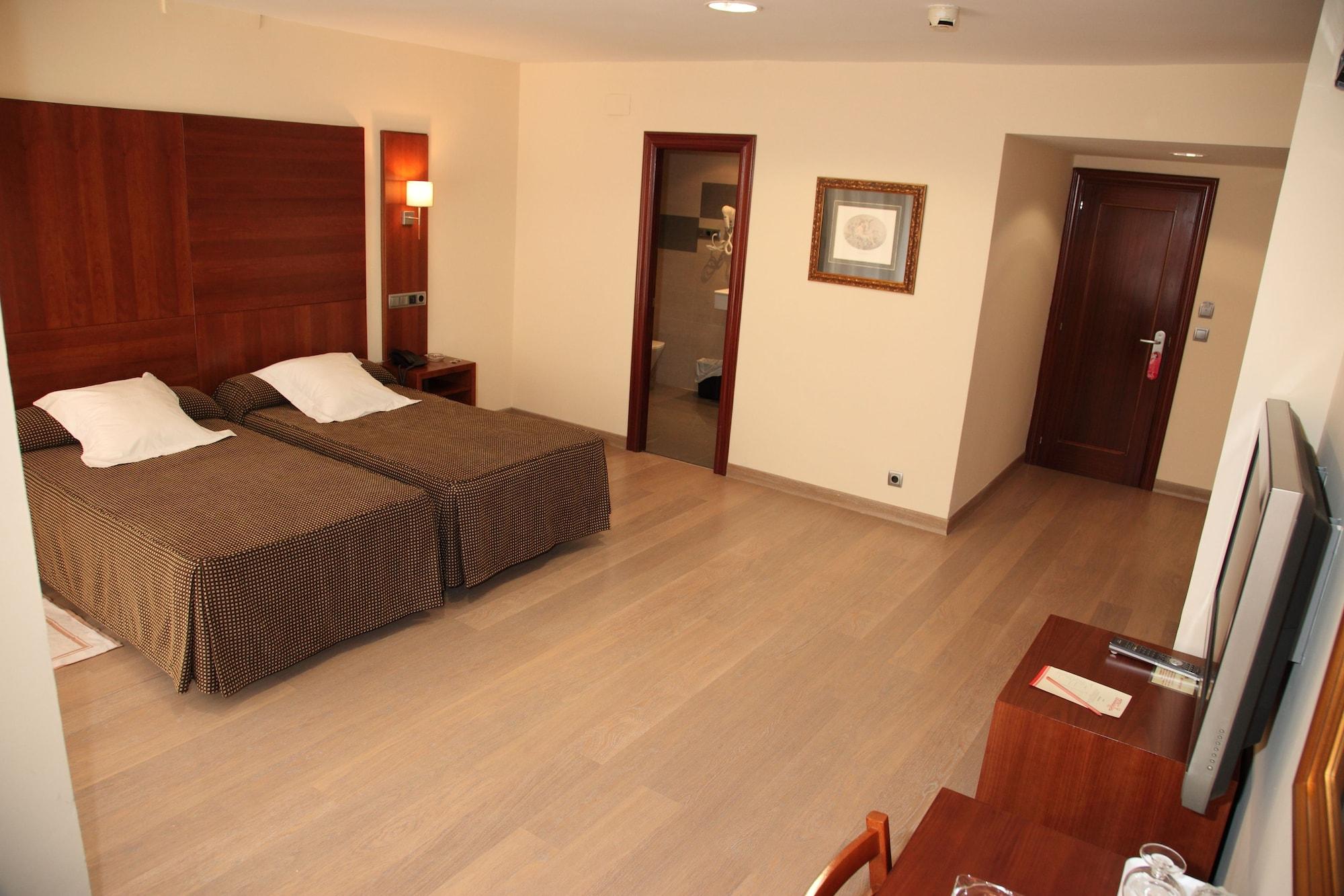 Cesaraugusta 3*
