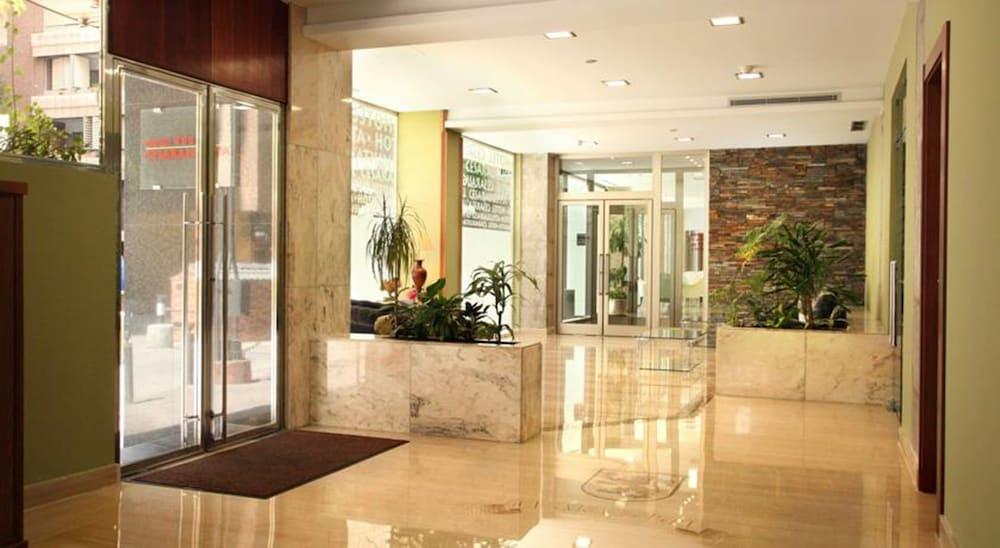 Cesaraugusta Hotel 3*