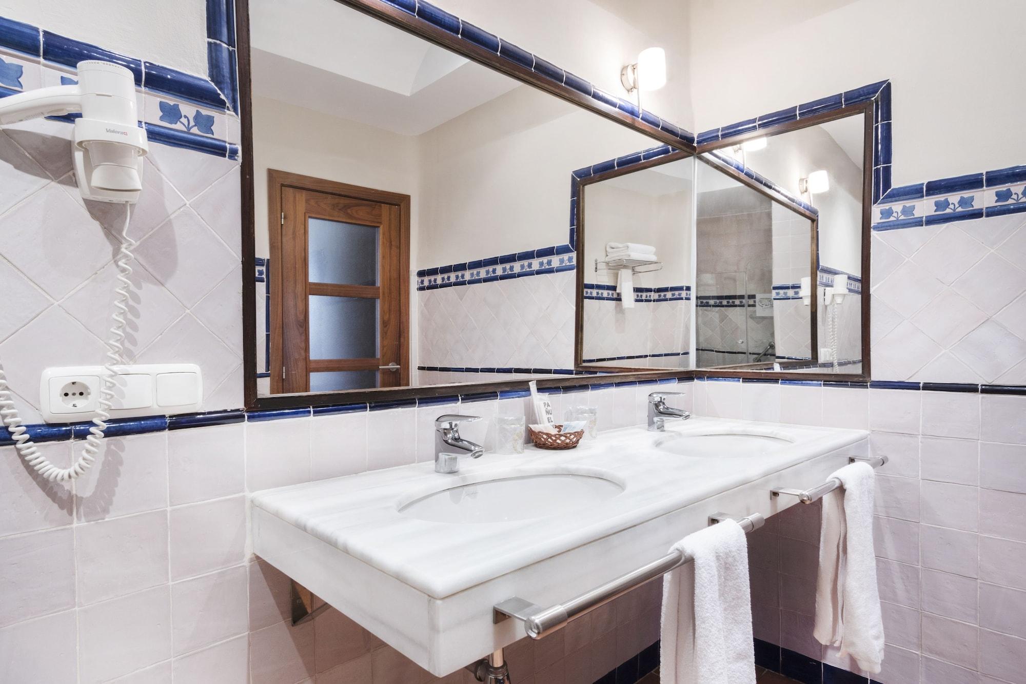 Casa Palacio Pilar Del Toro Hotel 3*