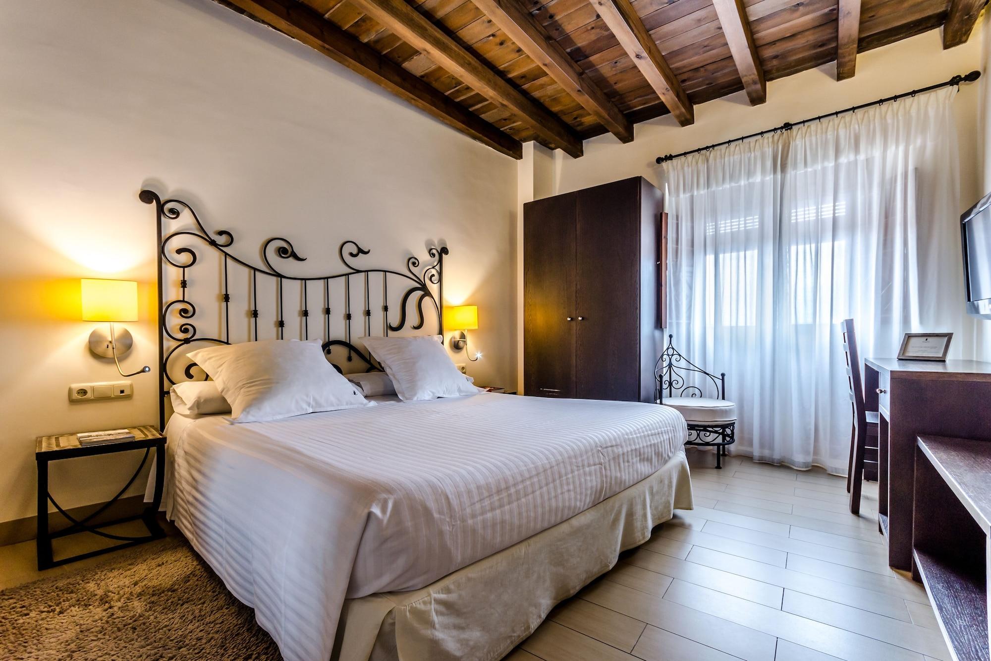 Hotel Yit Abentofail Guadix