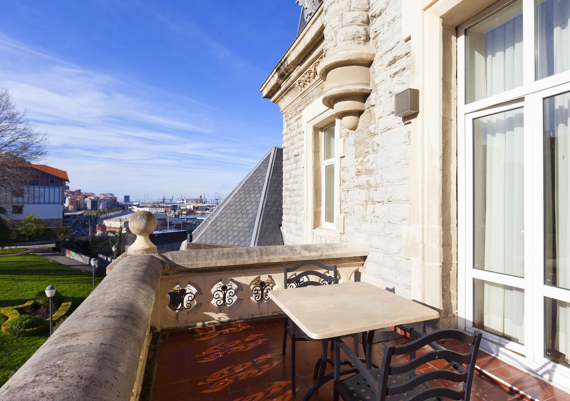 Hotel Urh Palacio De Oriol