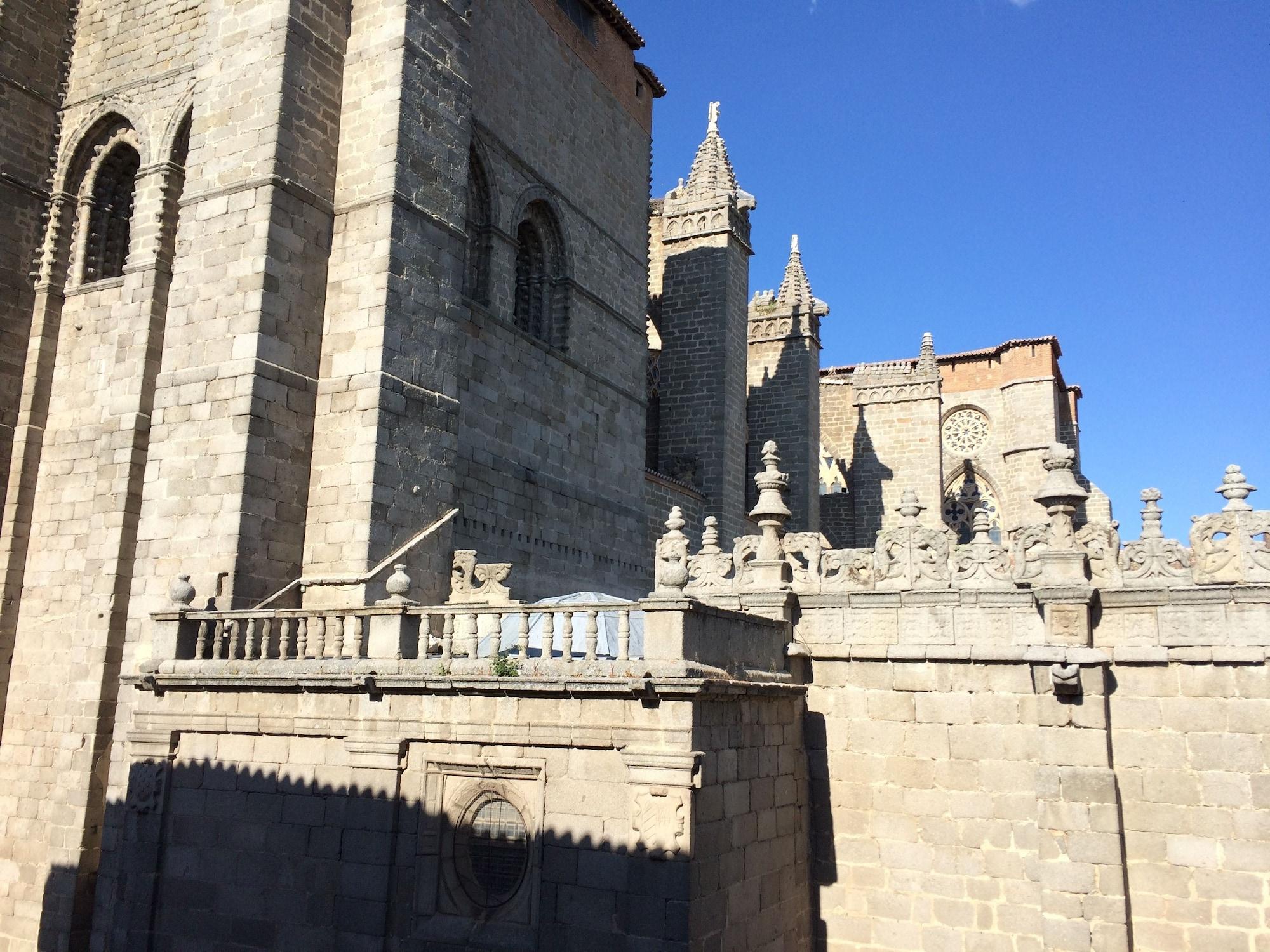 Hotel Palacio Valderrabanos 4*