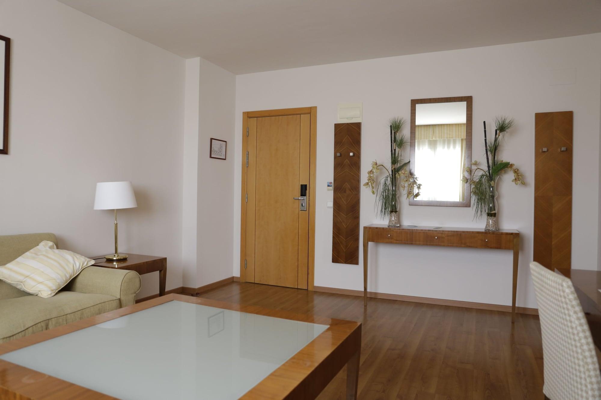 Hotel Avenida Almería