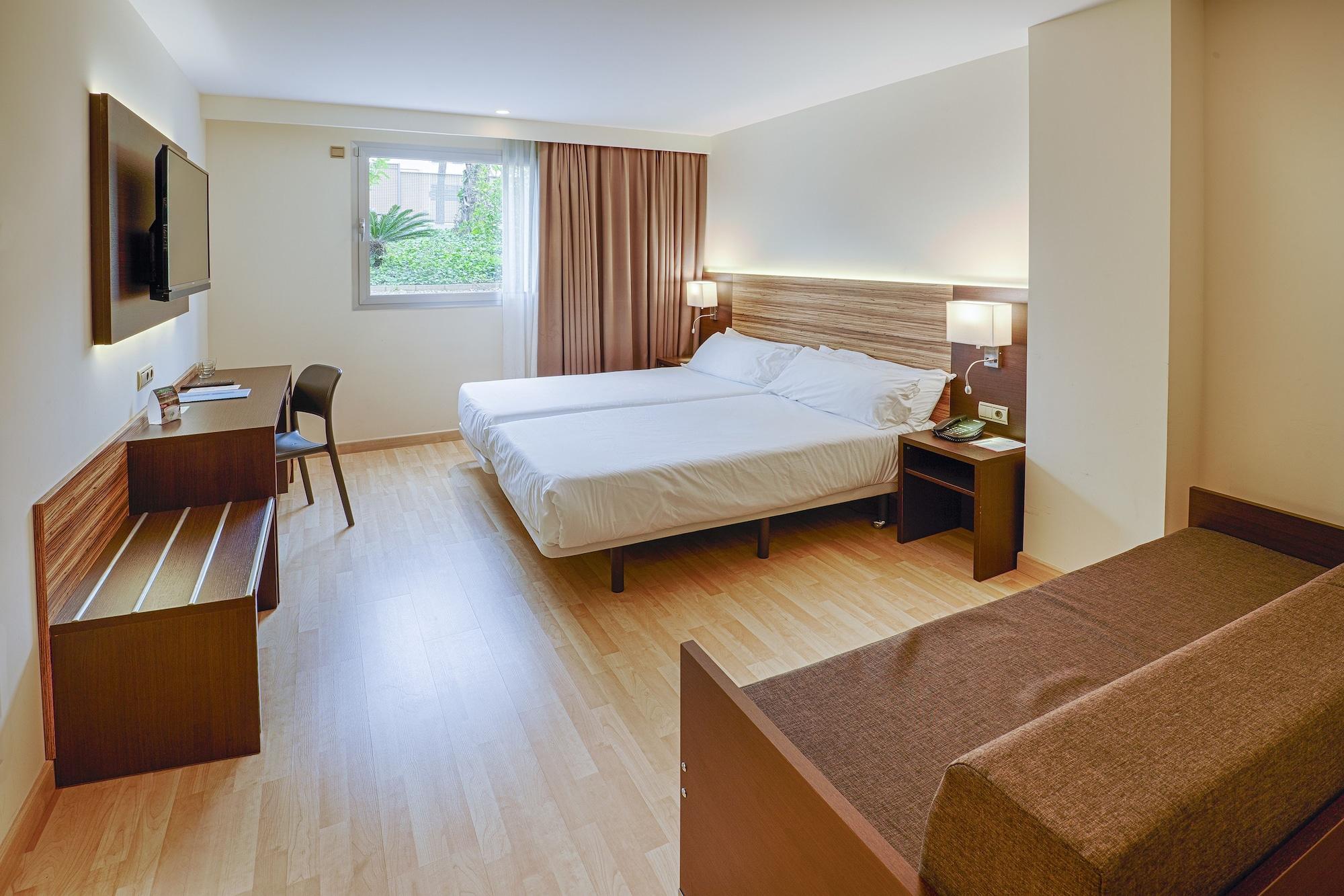 Port Hotel