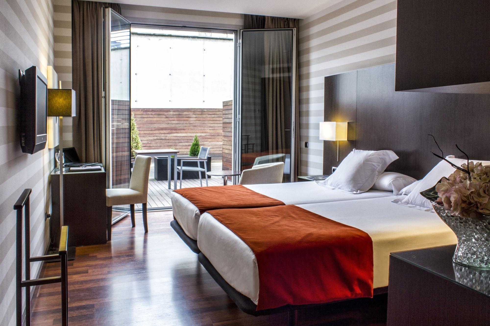 Hotel Zenit Pamplona 4*