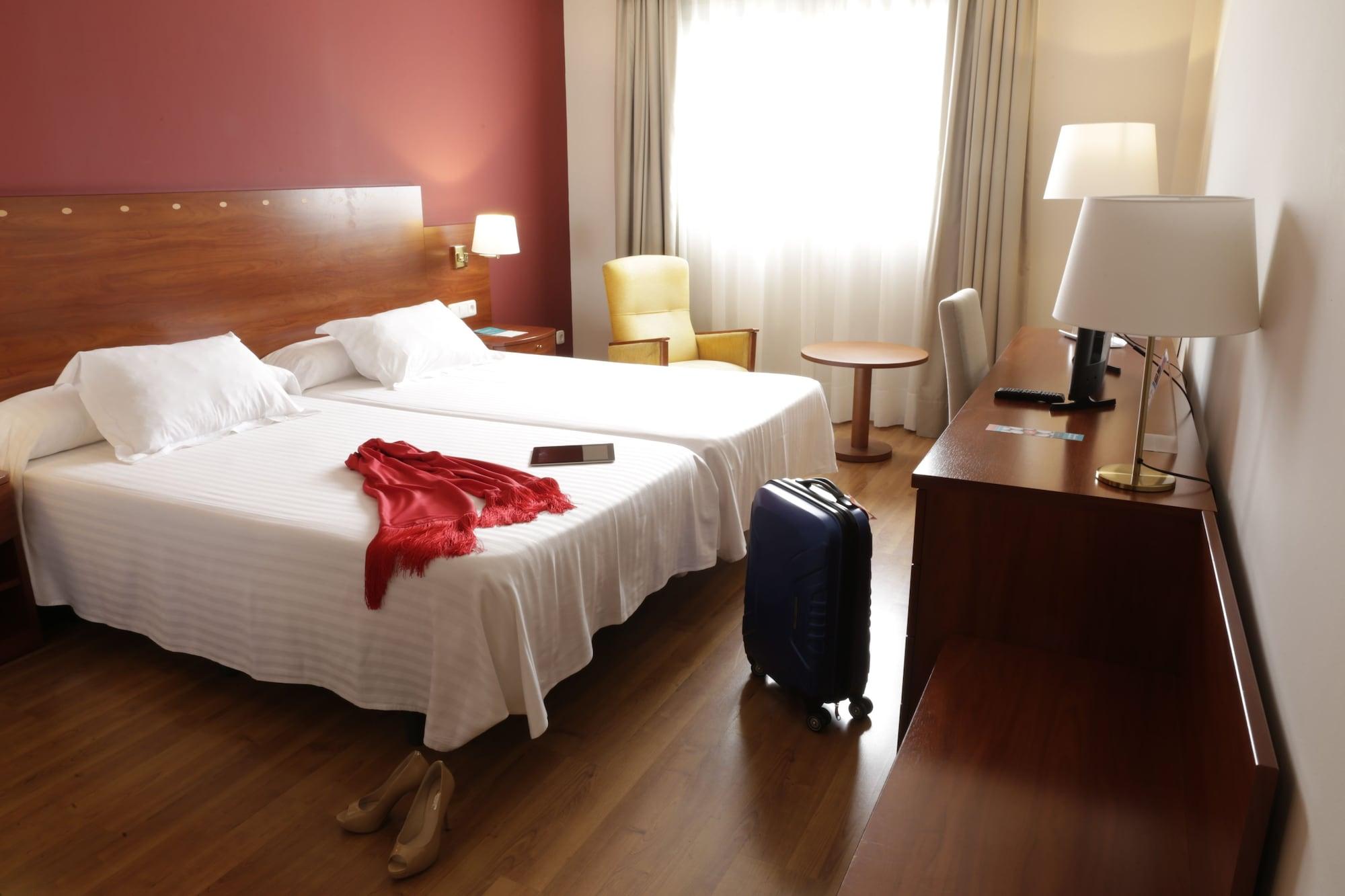 Avenida 4*
