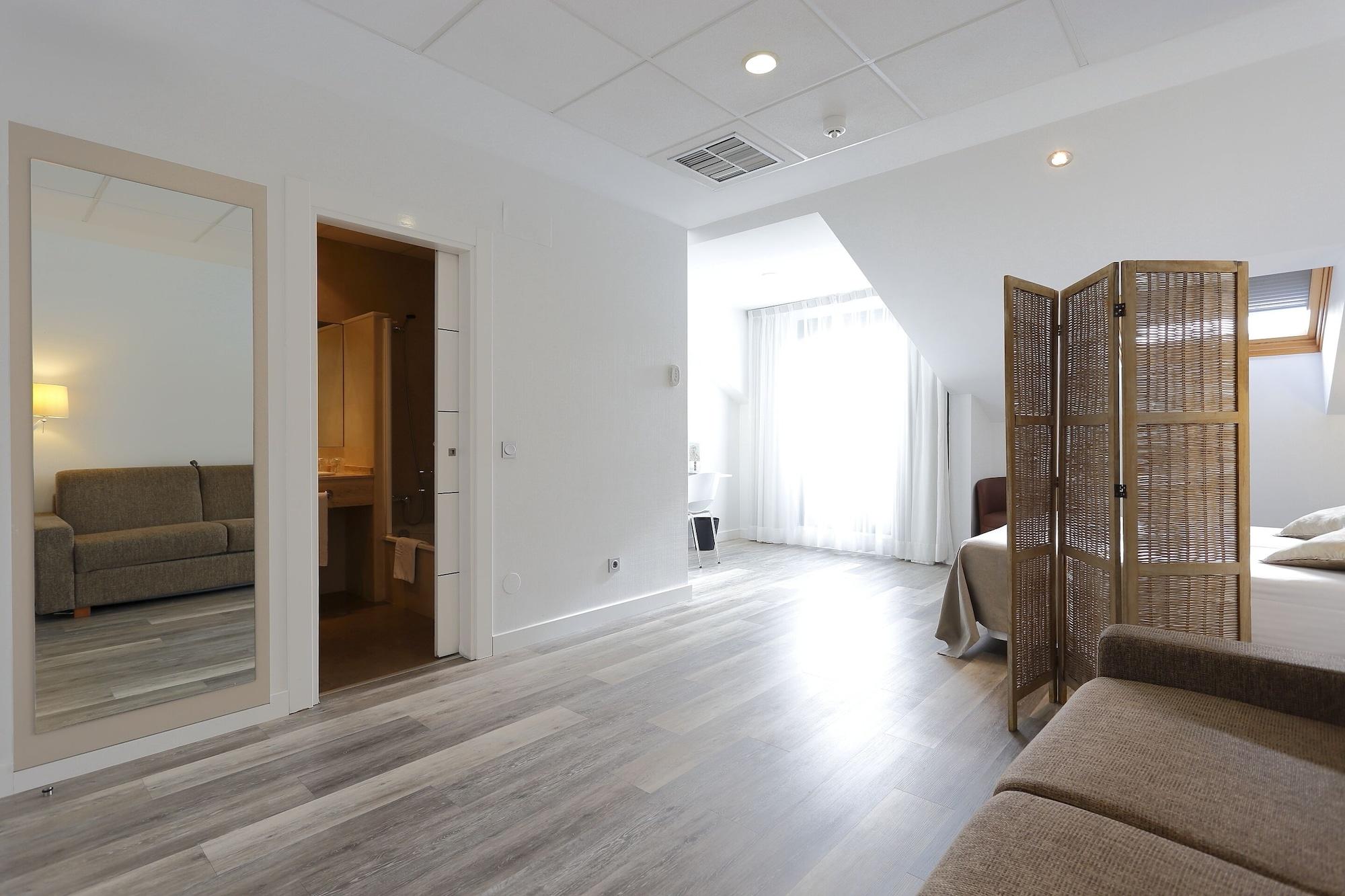 Hotel Santa Rosa, Blue 3*