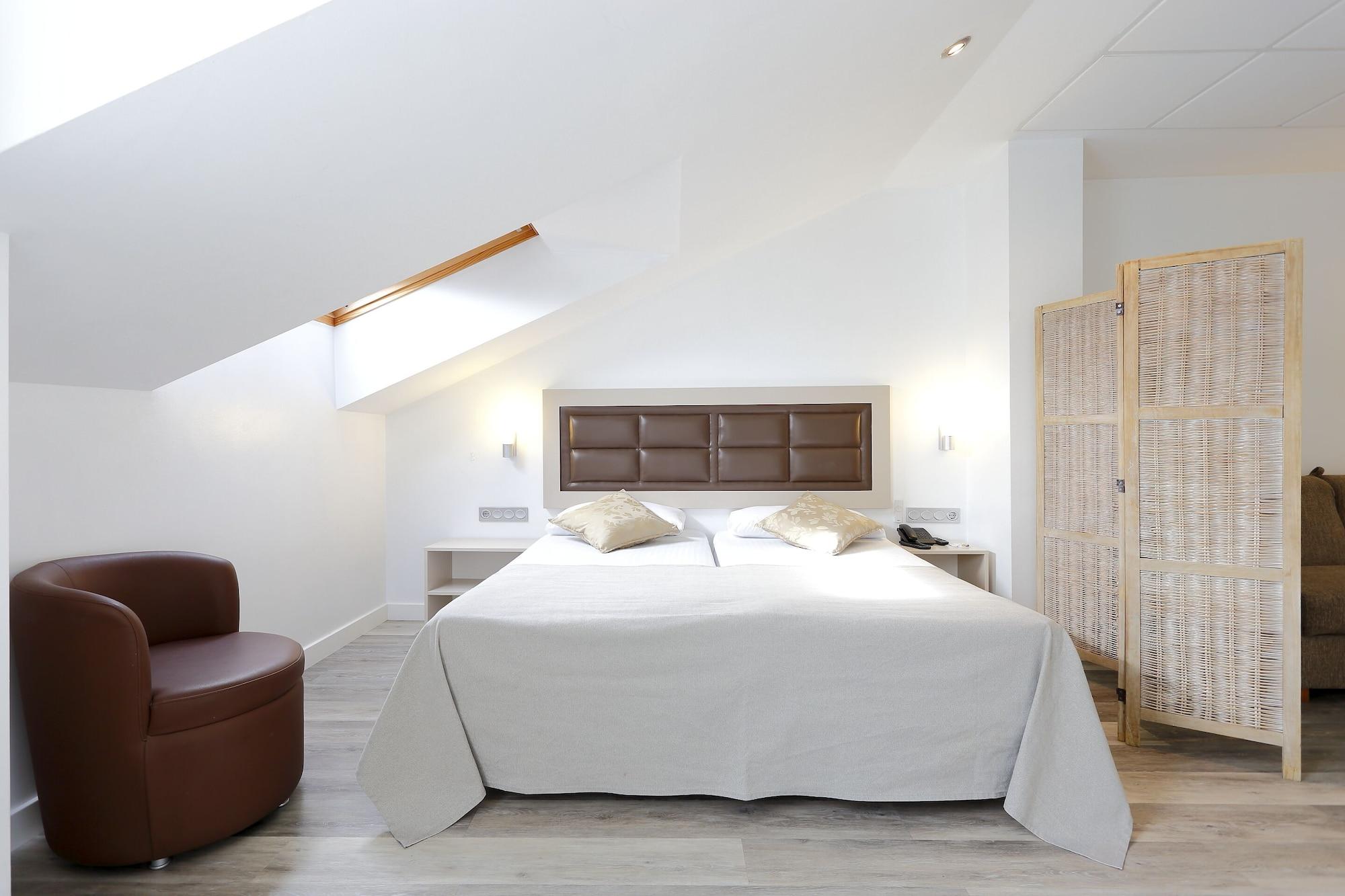 Hotel Santa Rosa, Blue Gijon