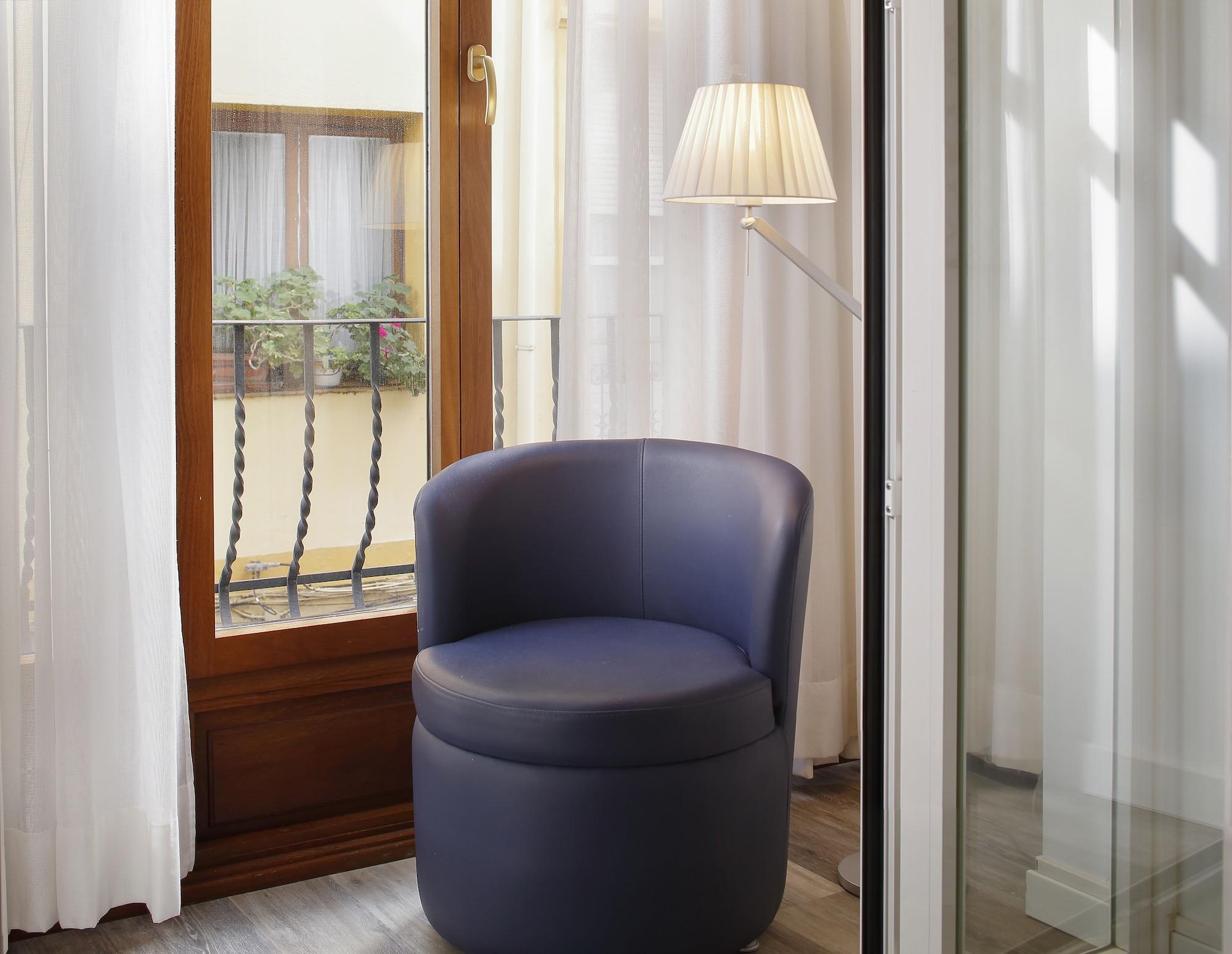 Santa Rosa, Blue 3*