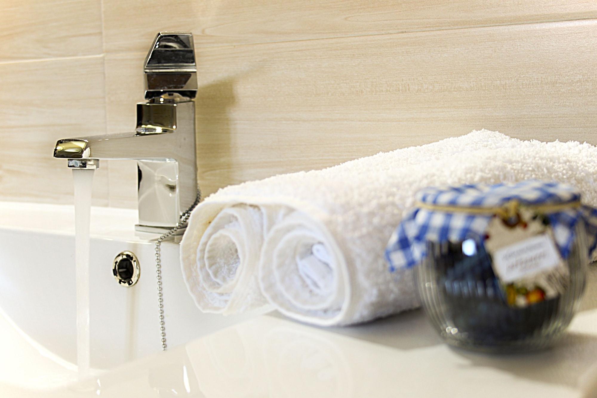 Apartamento Turisticos Cullar Vega