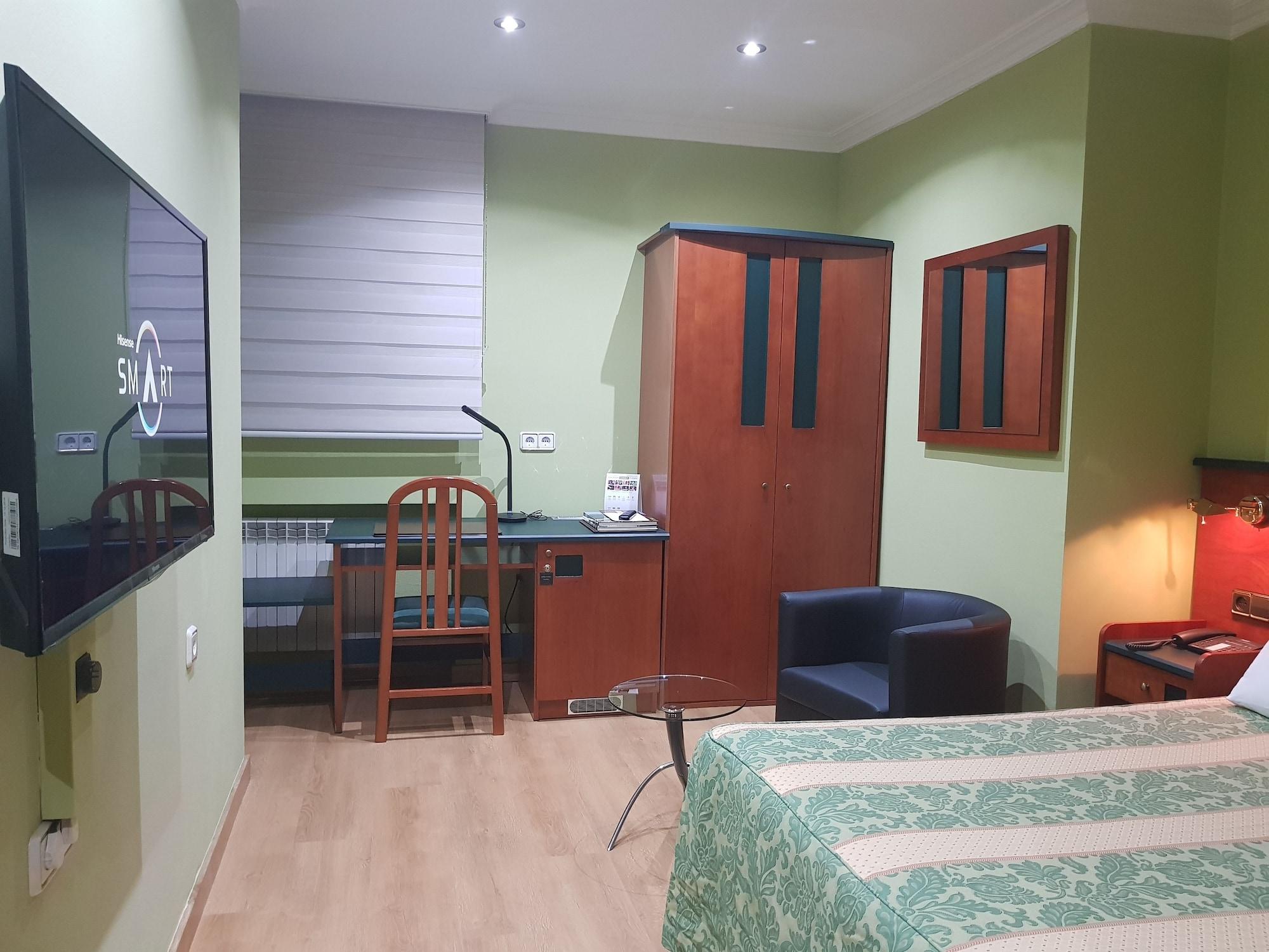 Idh Angel Hotel Oviedo