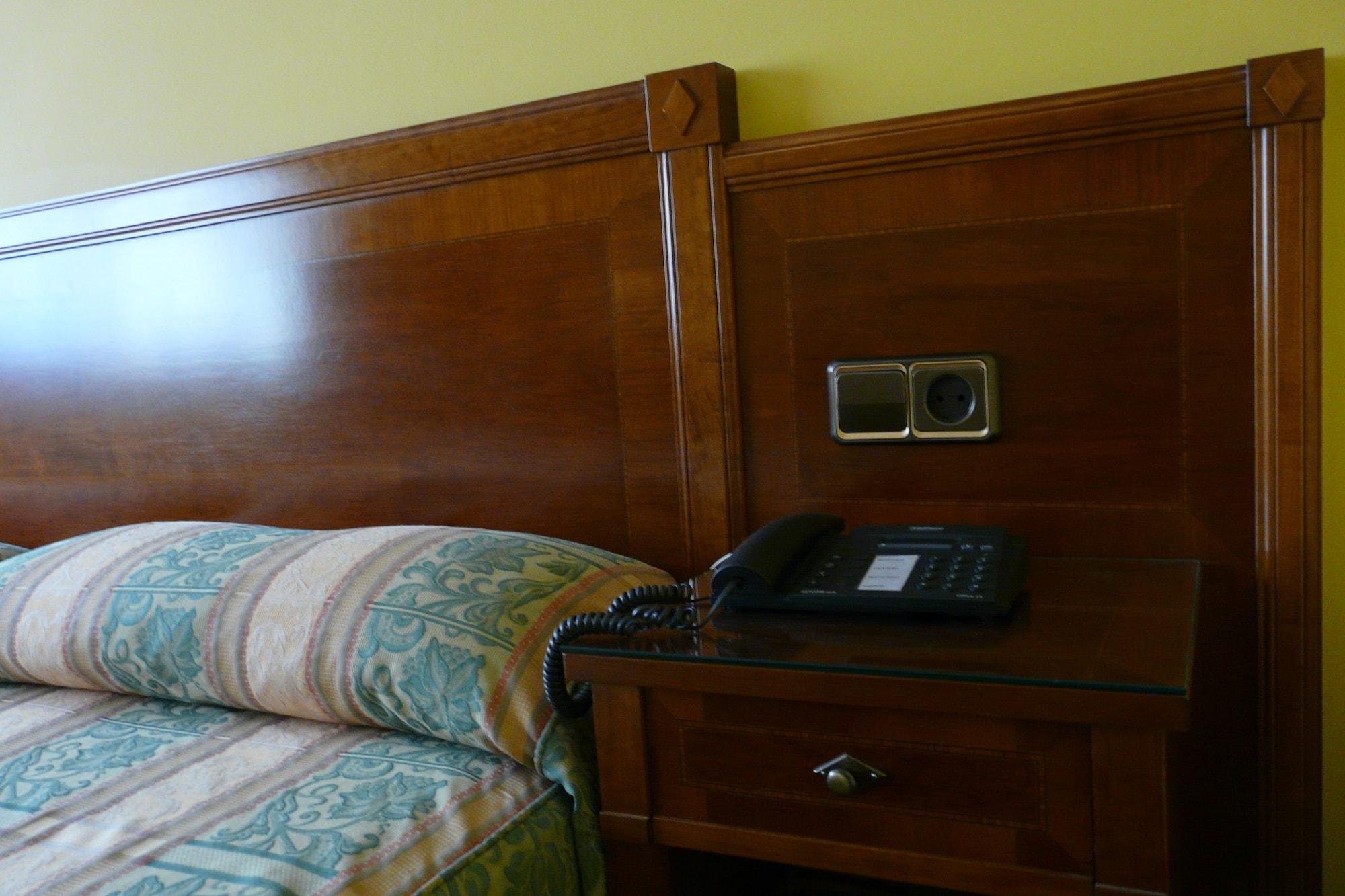 Hotel Idh Angel Oviedo