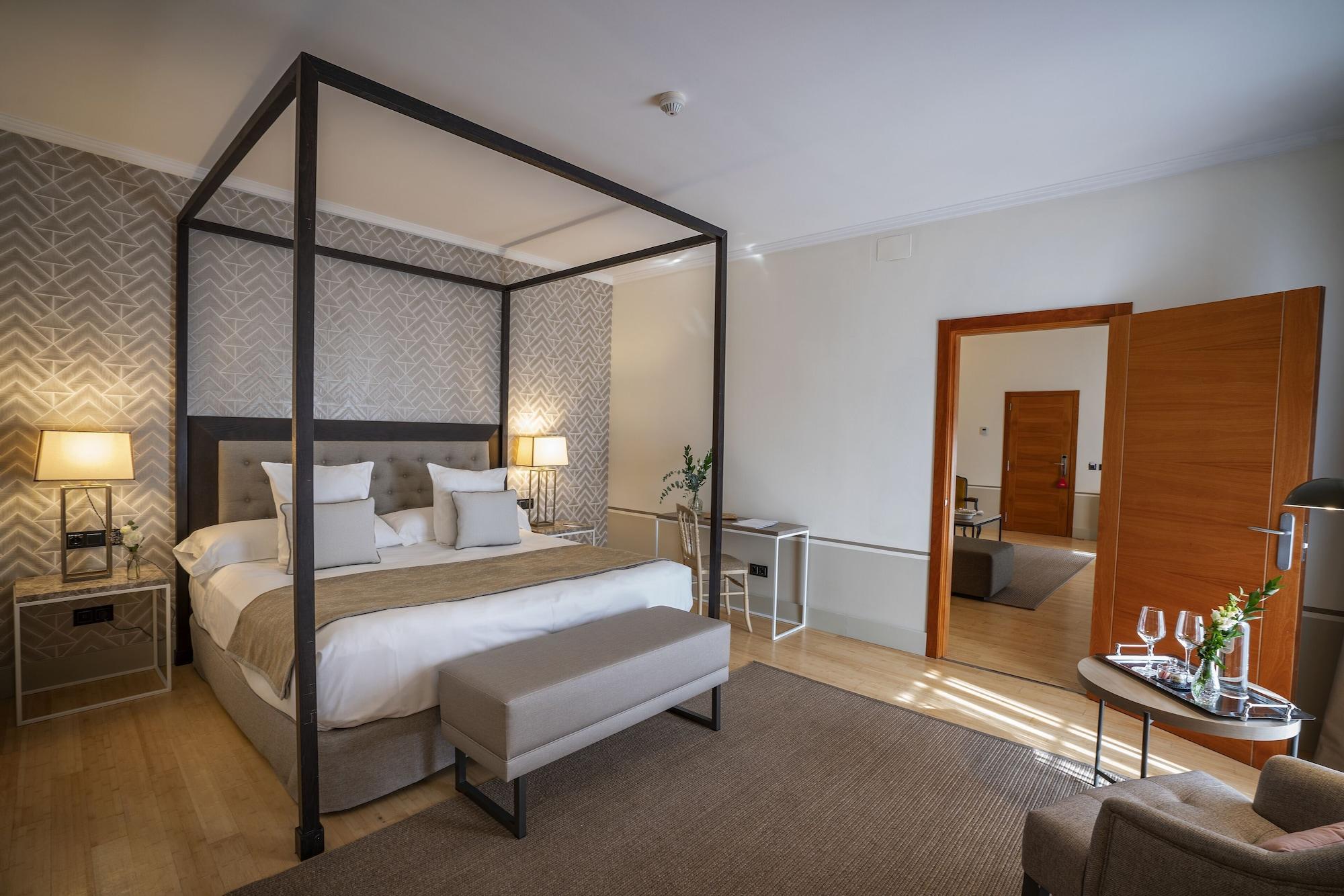 Hotel Hospes Palacio De Arenales &