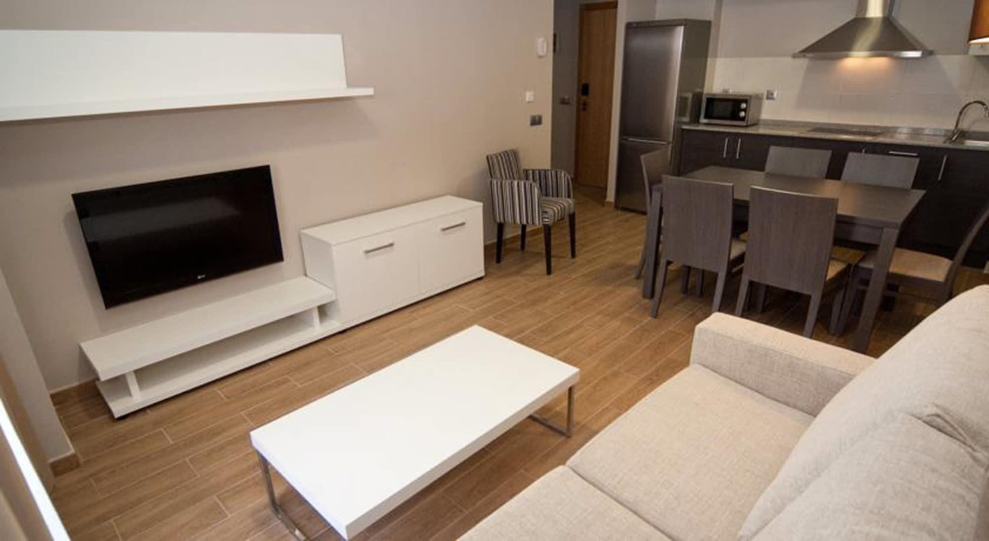 & Jacetania Apartahotel 3*