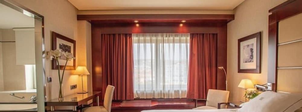 Hotel Andalucia Center 4*