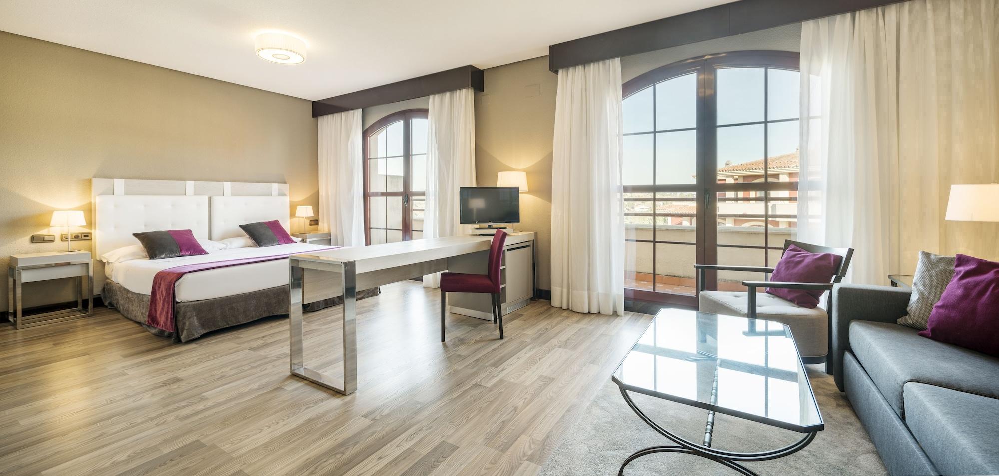 Hotel Ilunion Golf