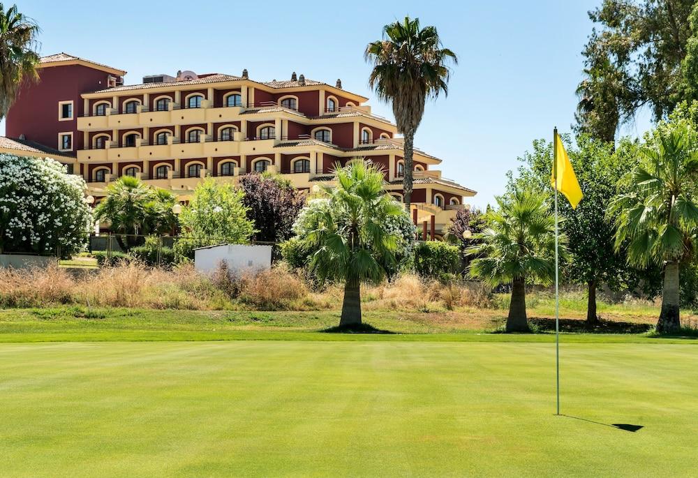 Ilunion Golf Hotel Badajoz