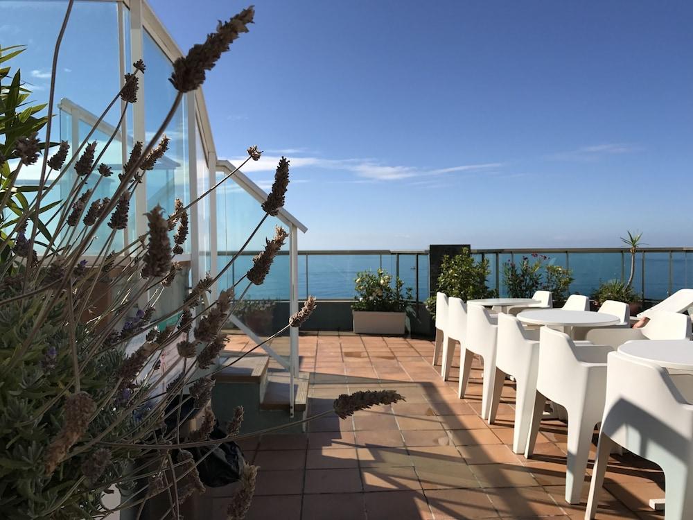 Miramar 4* Superior Hotel 4*
