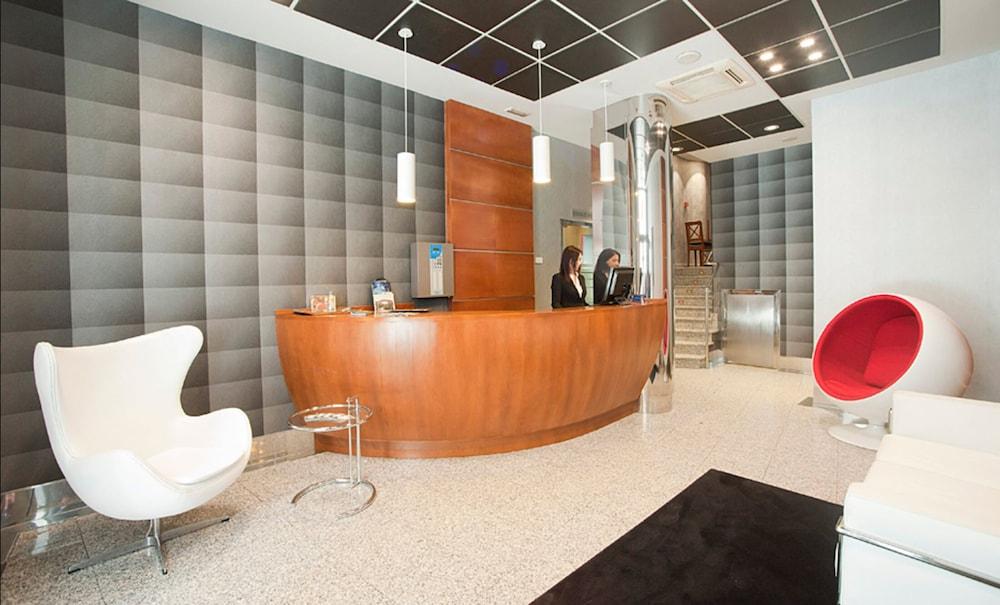 Hotel Duerming Longoria Plaza
