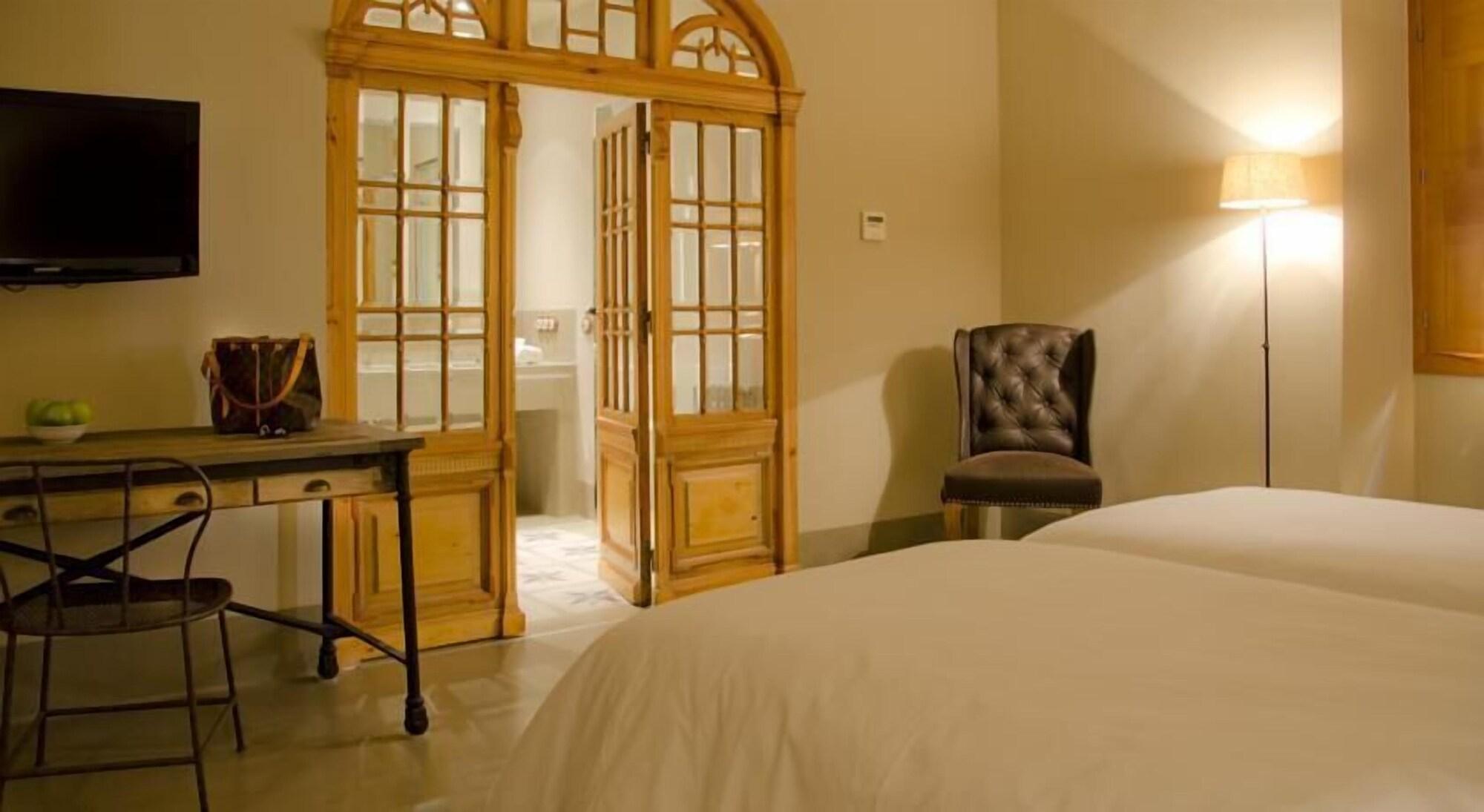 Hotel Palacio Carvajal Giron 4*