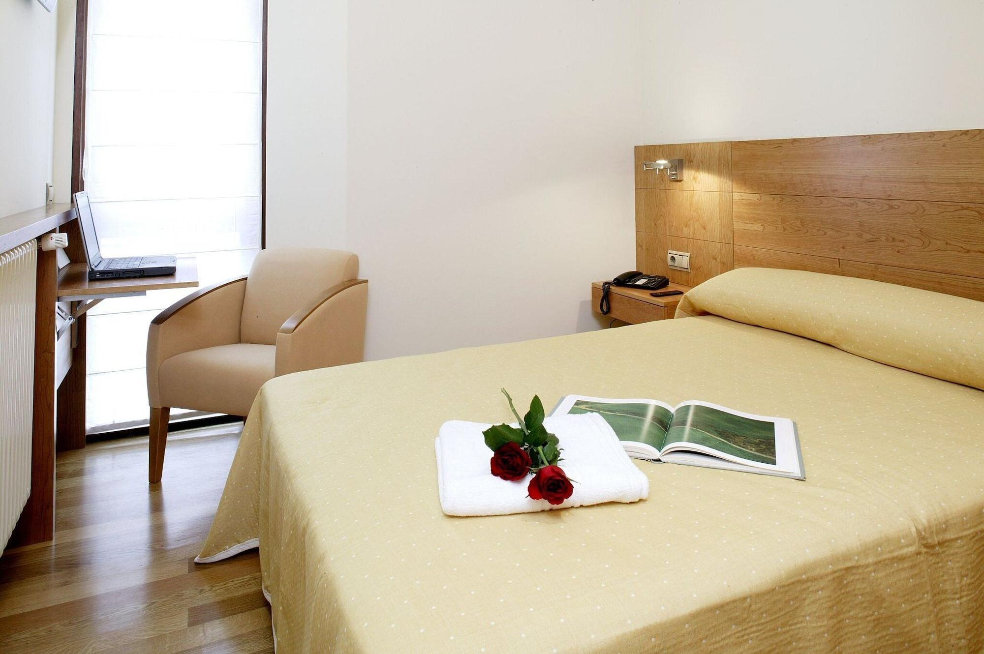 Pr Rosa Rosae 3* Santiago de Compostela
