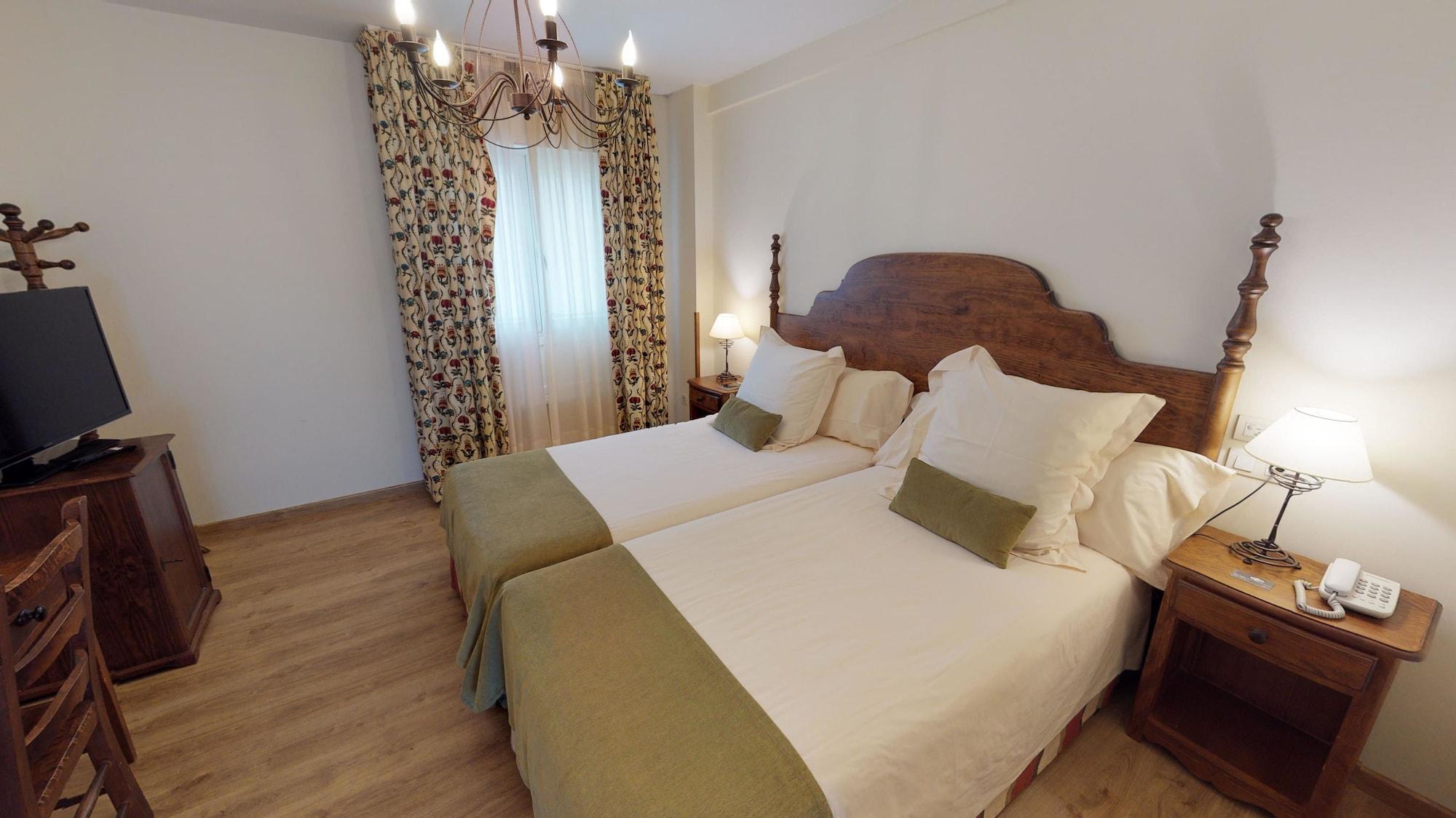 Virxe Da Cerca By De Compostela Hotel 4*