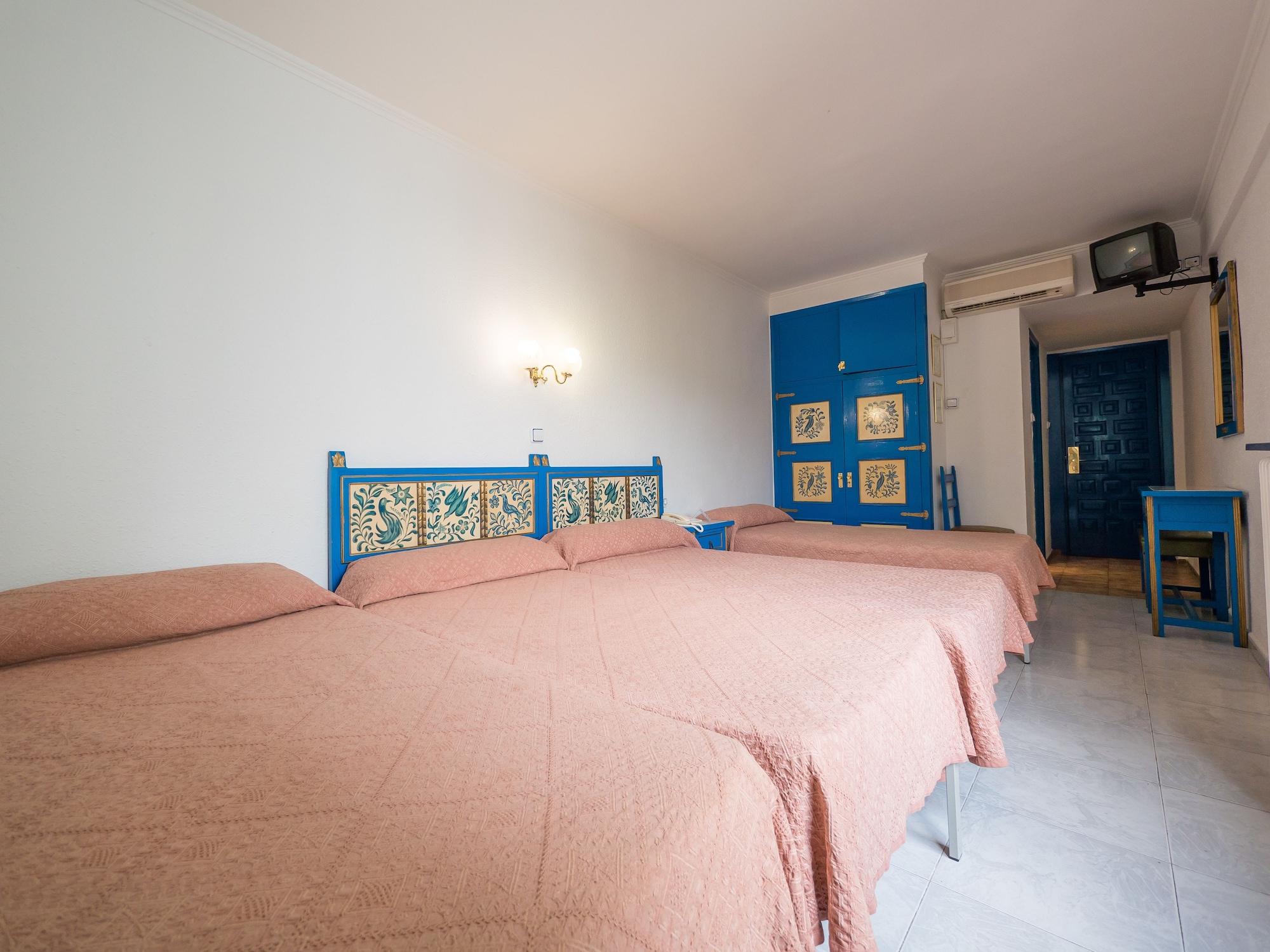 Checkin Garbi Hotel Calella