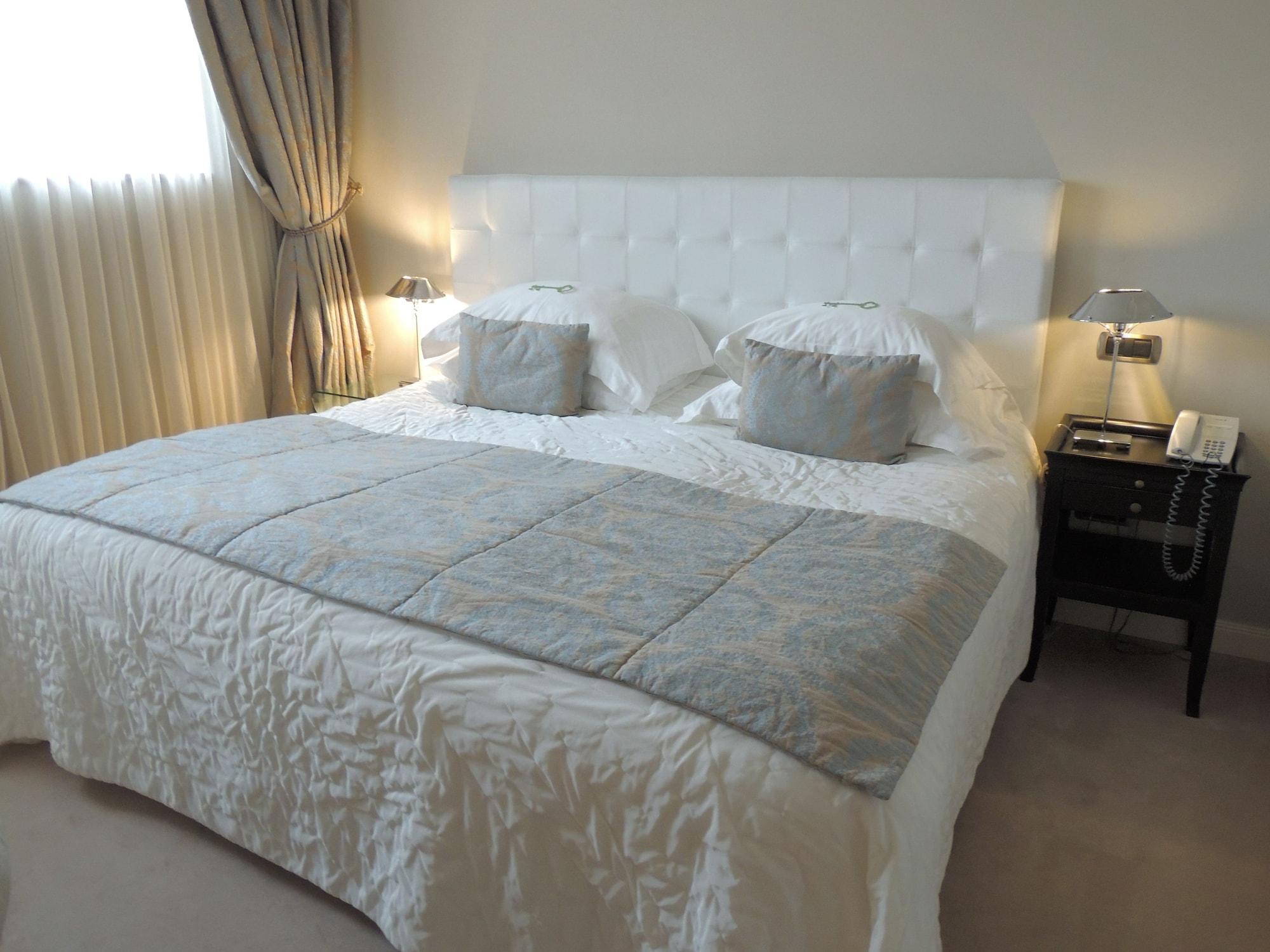 Castillo Del Bosque La Zoreda Hotel 5*