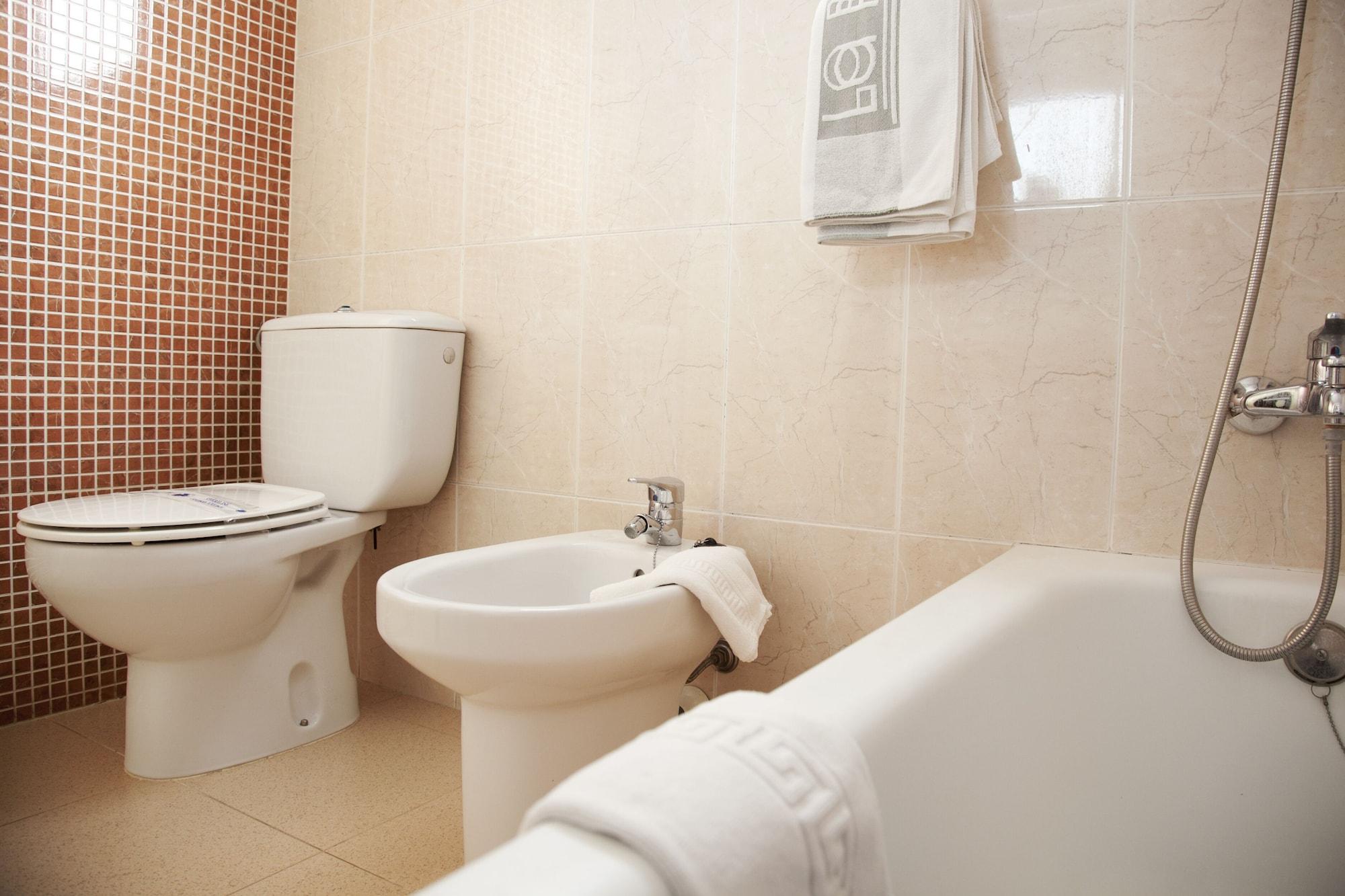 Hotel La Perla D'olot 3*