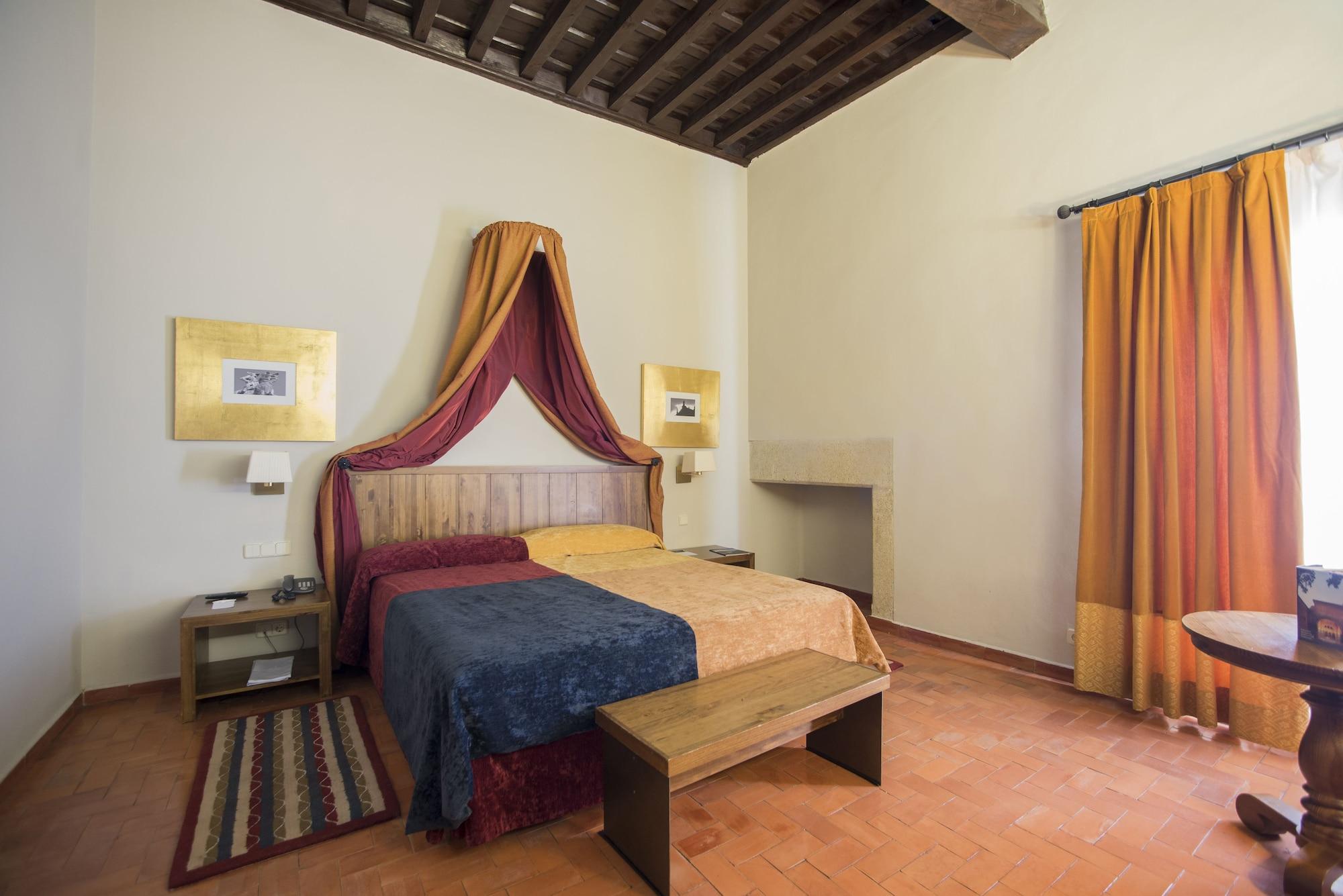 De 4* Trujillo