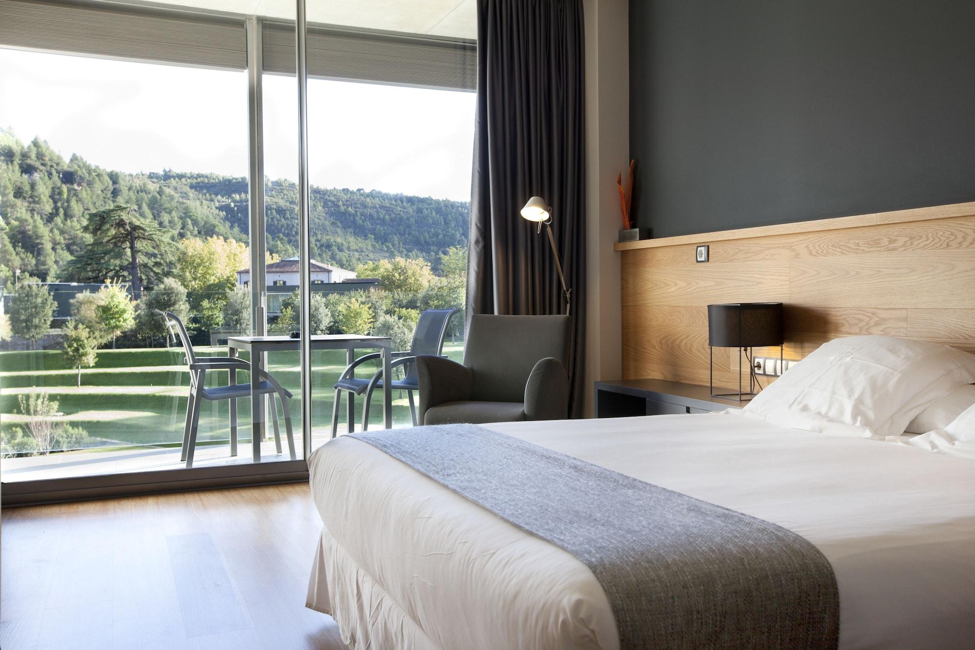 Hotel Món Sant Benet 4*