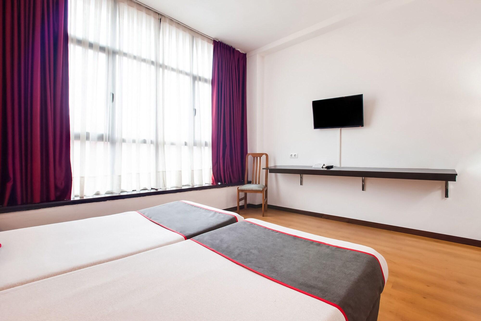 Hotel Oyo Parque Empresarial