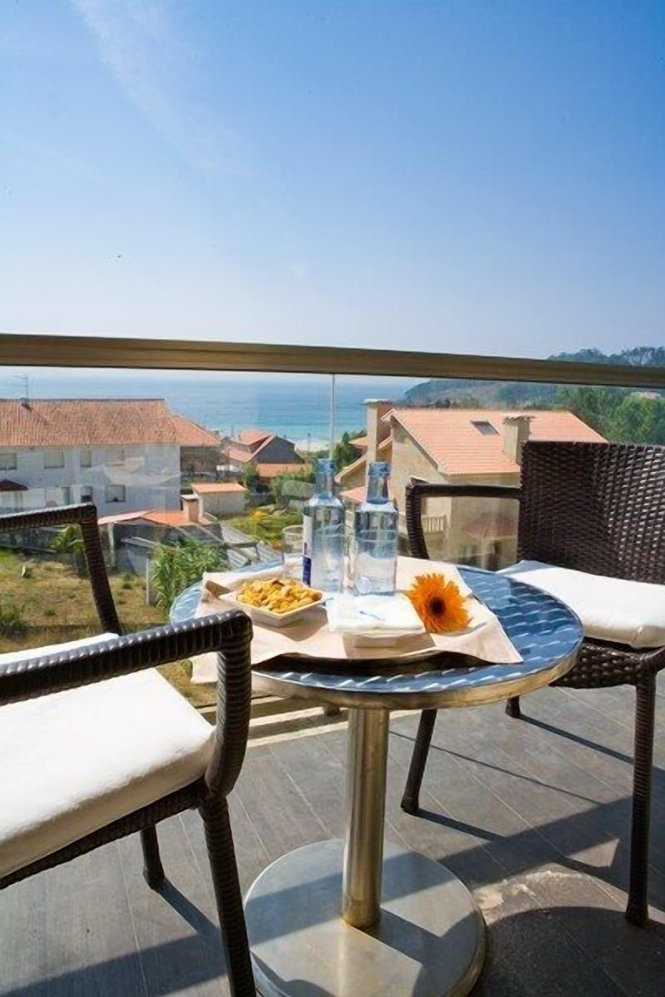 Royal Nayef Hotel Portonovo
