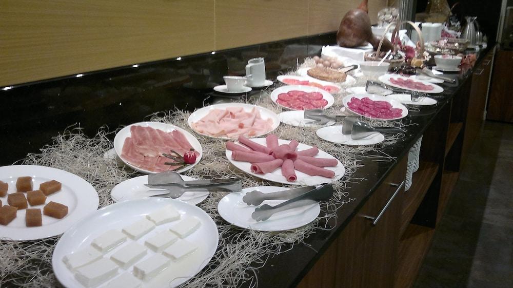Hotel Ciudad De Ponferrada, Ascend Collection 4*